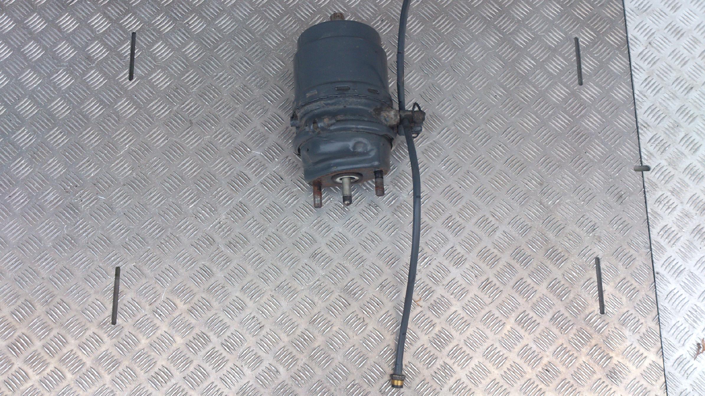 SIŁOWNIK HAMULCA TYLNEGO DAF XF 106