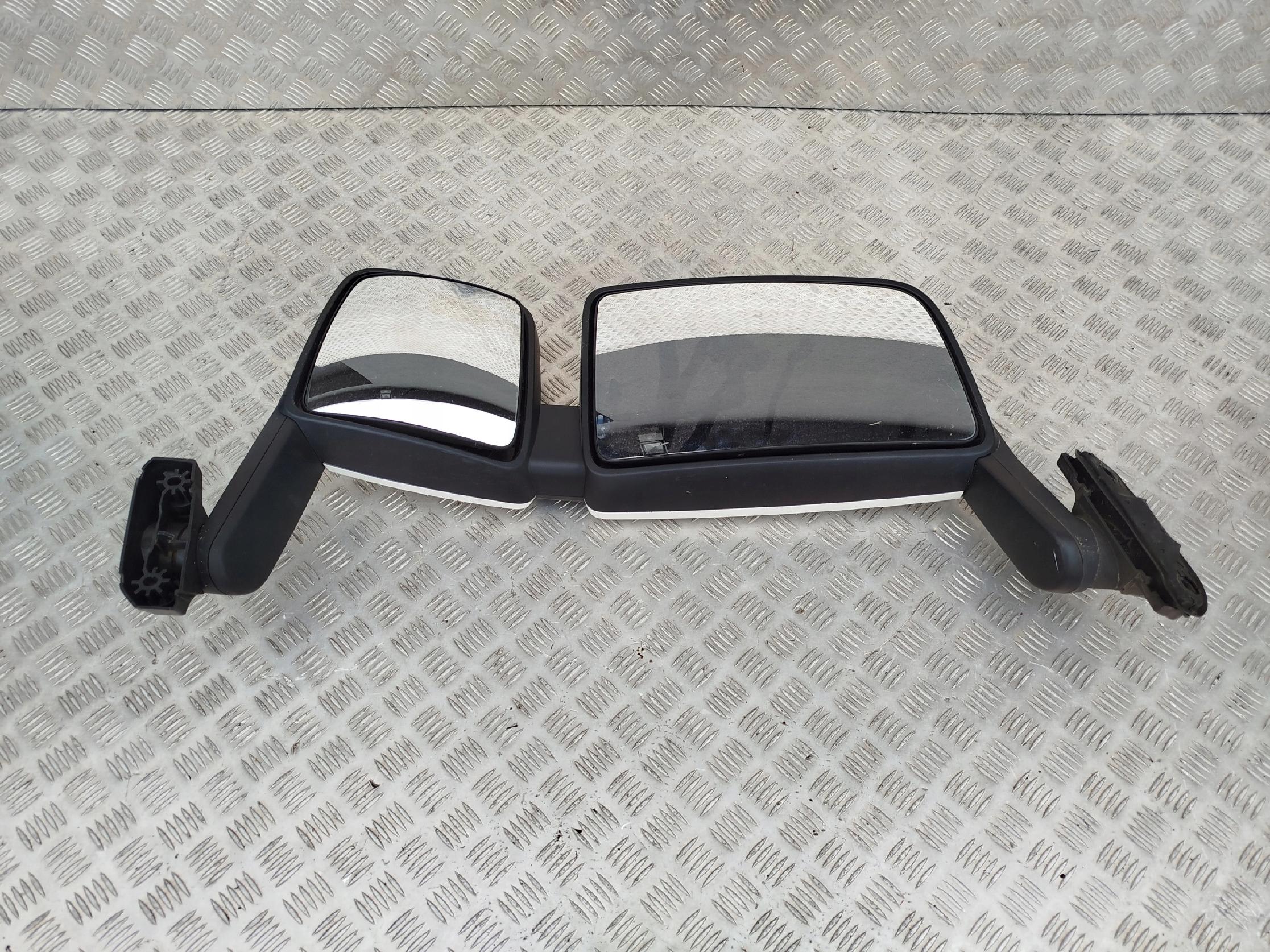 LUSTERKO PRAWE SCANIA R S NTG - obrazek 3