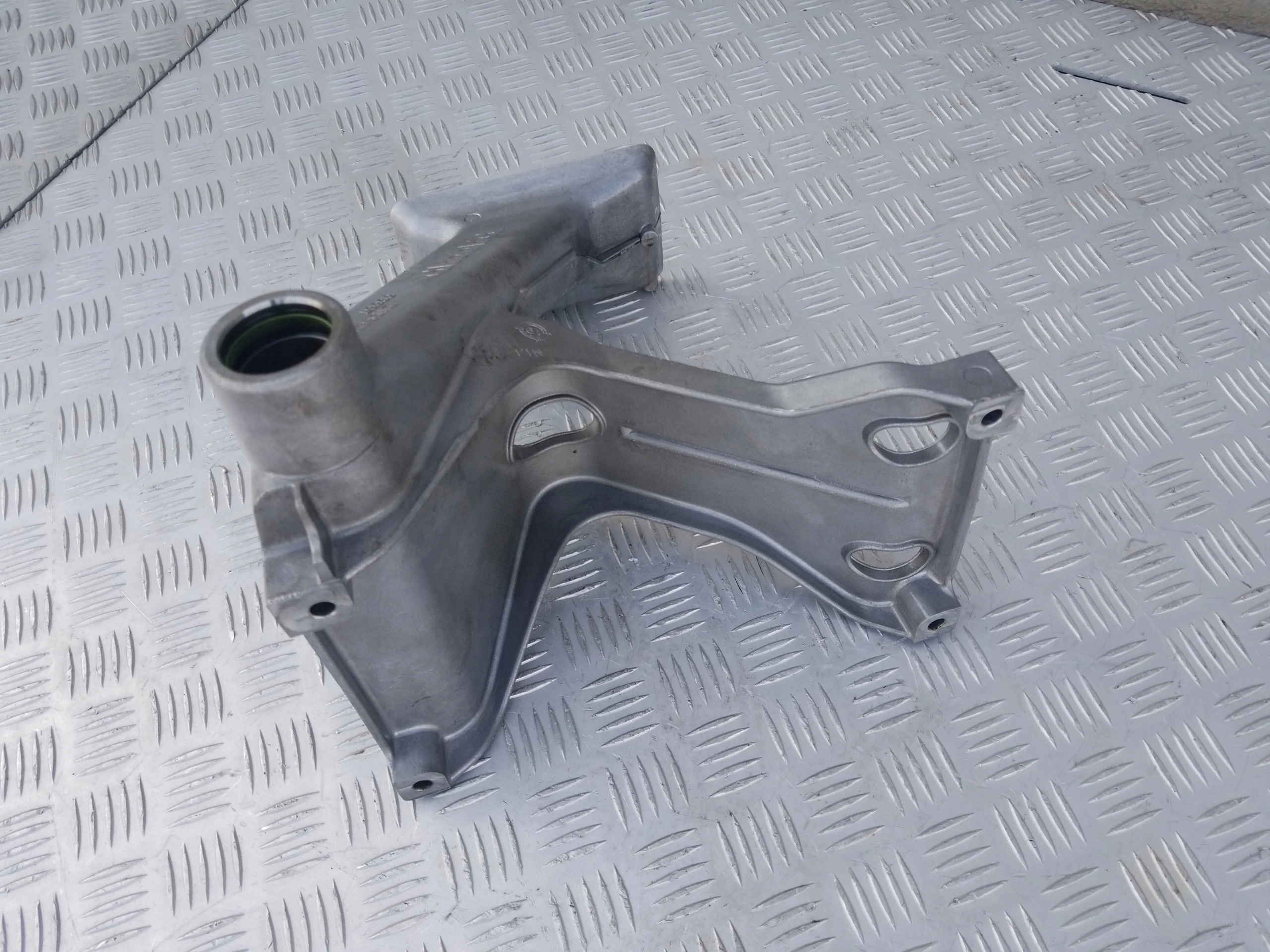 SMOK SSAK OLEJU DAF XF 106 - obrazek 7