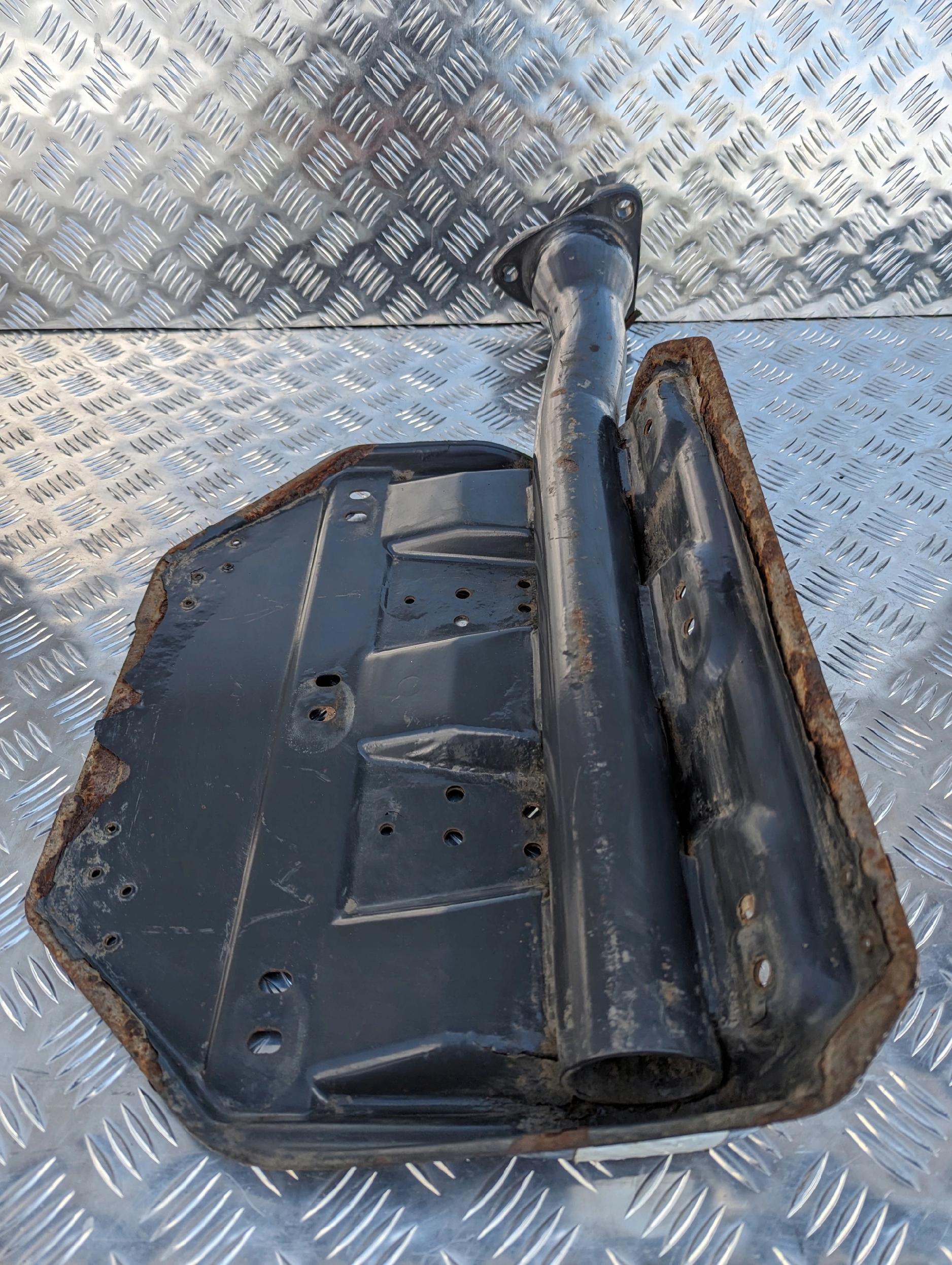 GITARA WSPORNIK BLACHA BŁOTNIKA PRZEDNIA SCANIA R - obrazek 4