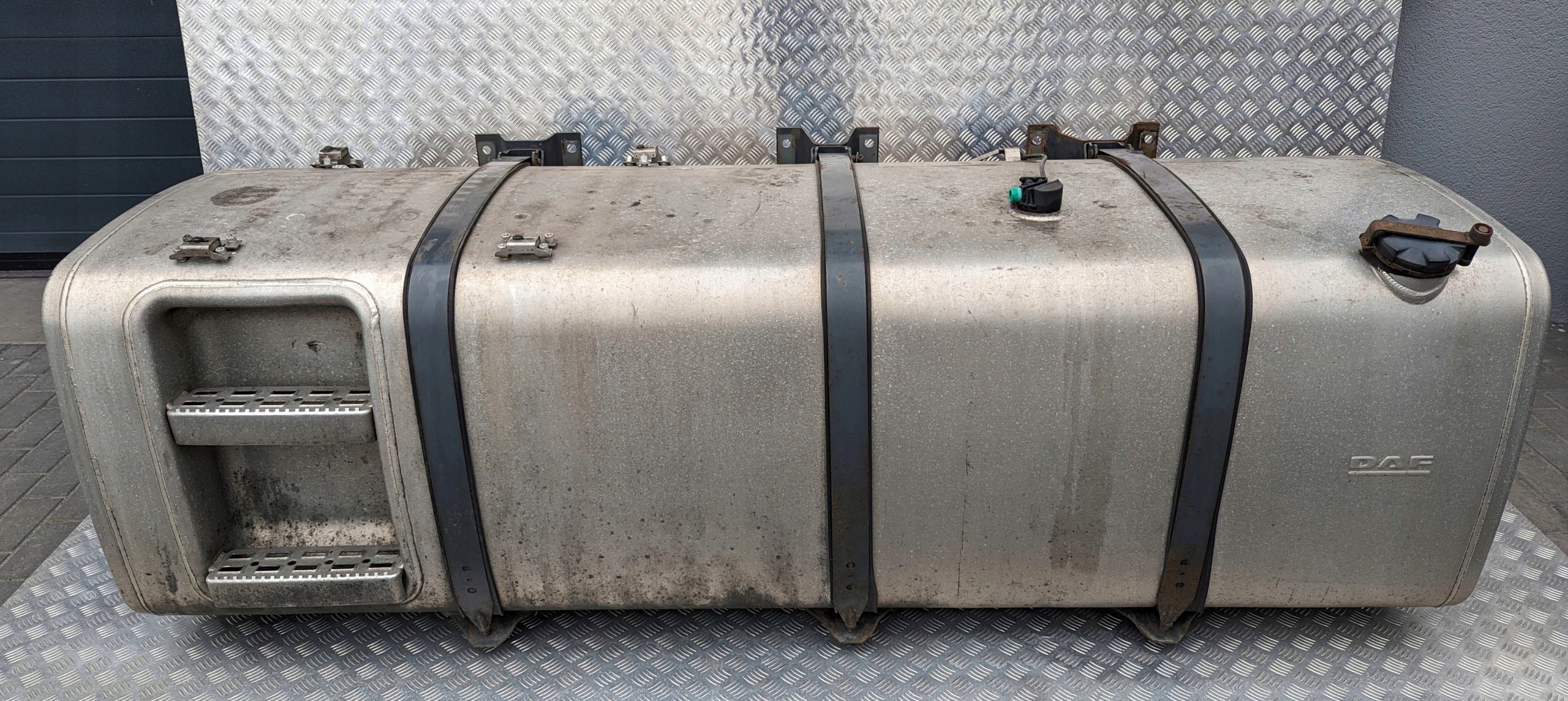 ZBIORNIK PALIWA 1000 LITRÓW DAF XF 106 2014 ROK