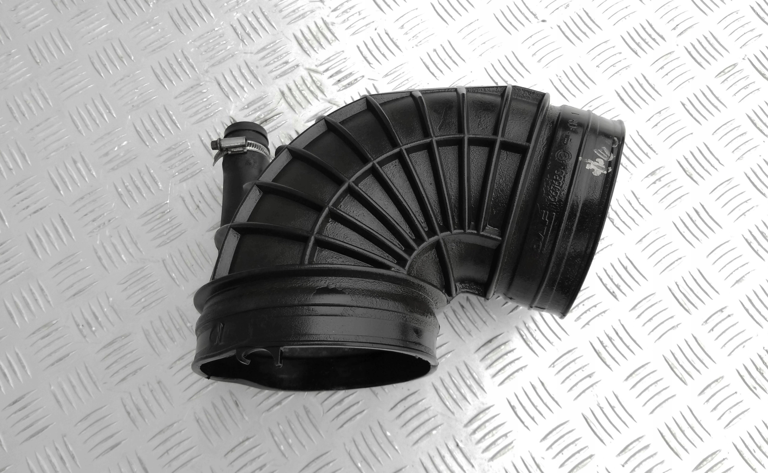 KOLANO RURA FILTRA DAF XF 105