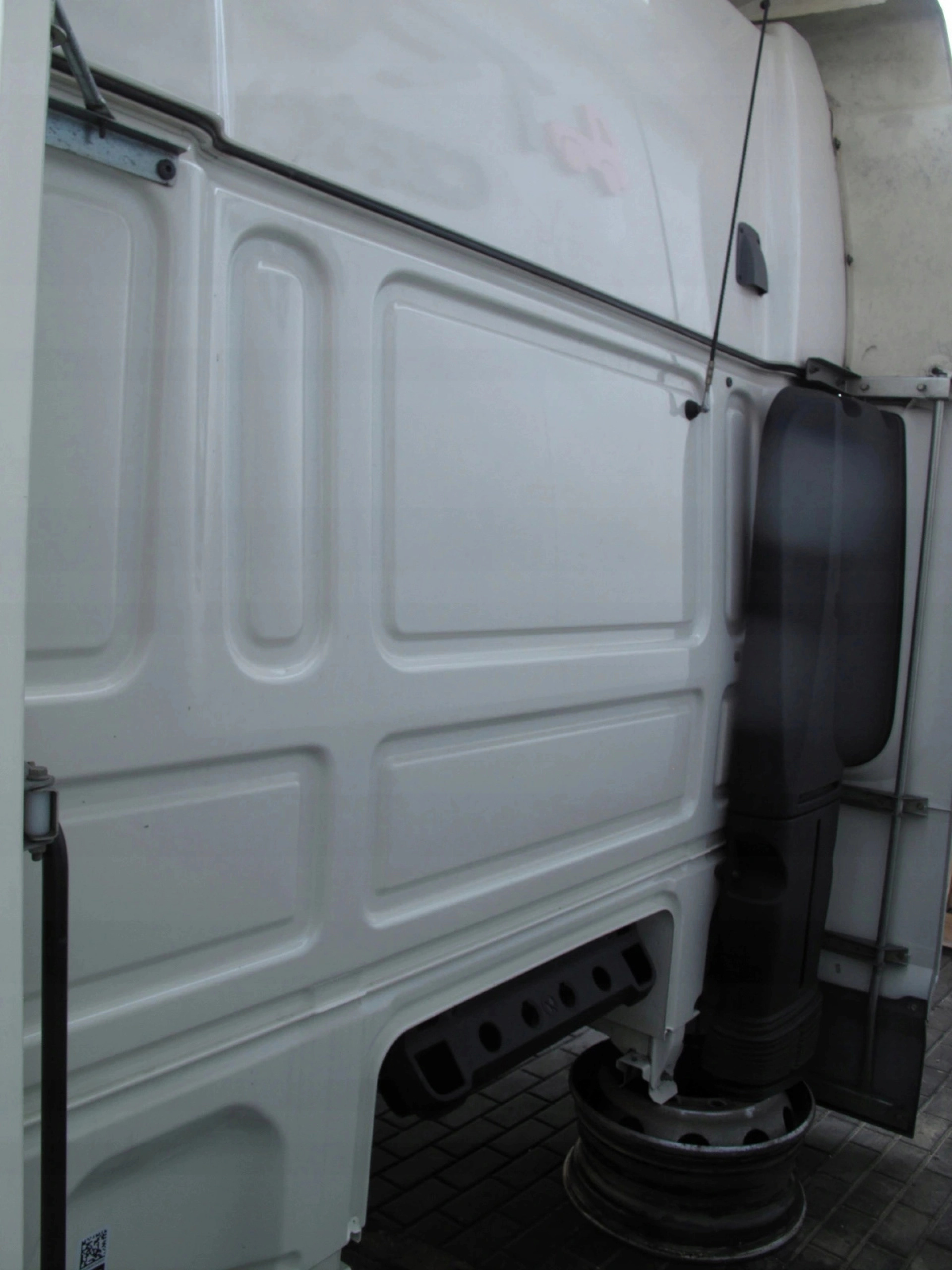 KABINA DAF XF 106 EURO 6 SSC AUTOMAT - obrazek 4