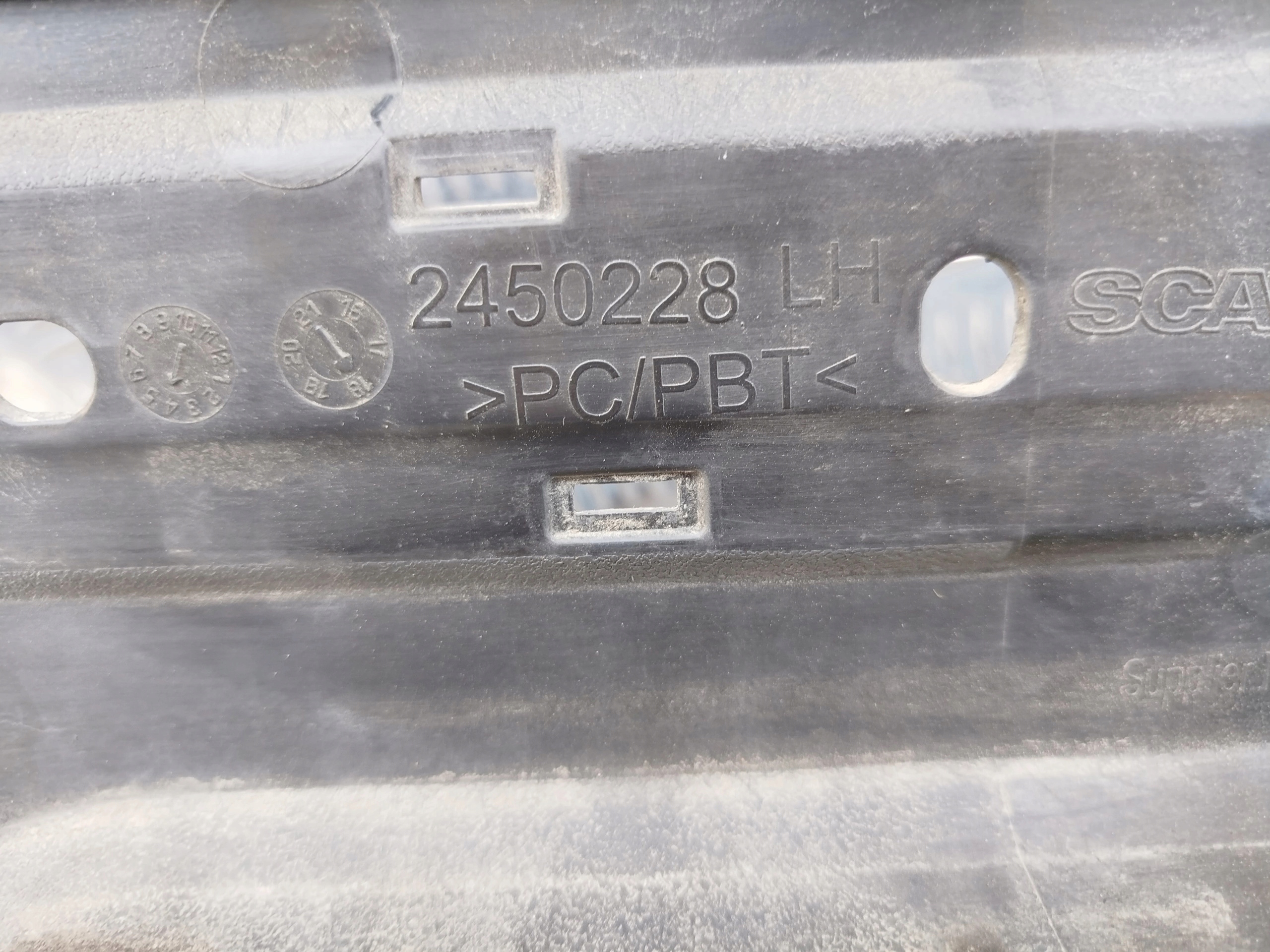 OSŁONA STOPNIA STOPNICY LEWA SCANIA G NTG - obrazek 3