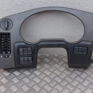 RAMKA OSŁONA OBUDOWA ZEGARÓW DAF XF 106