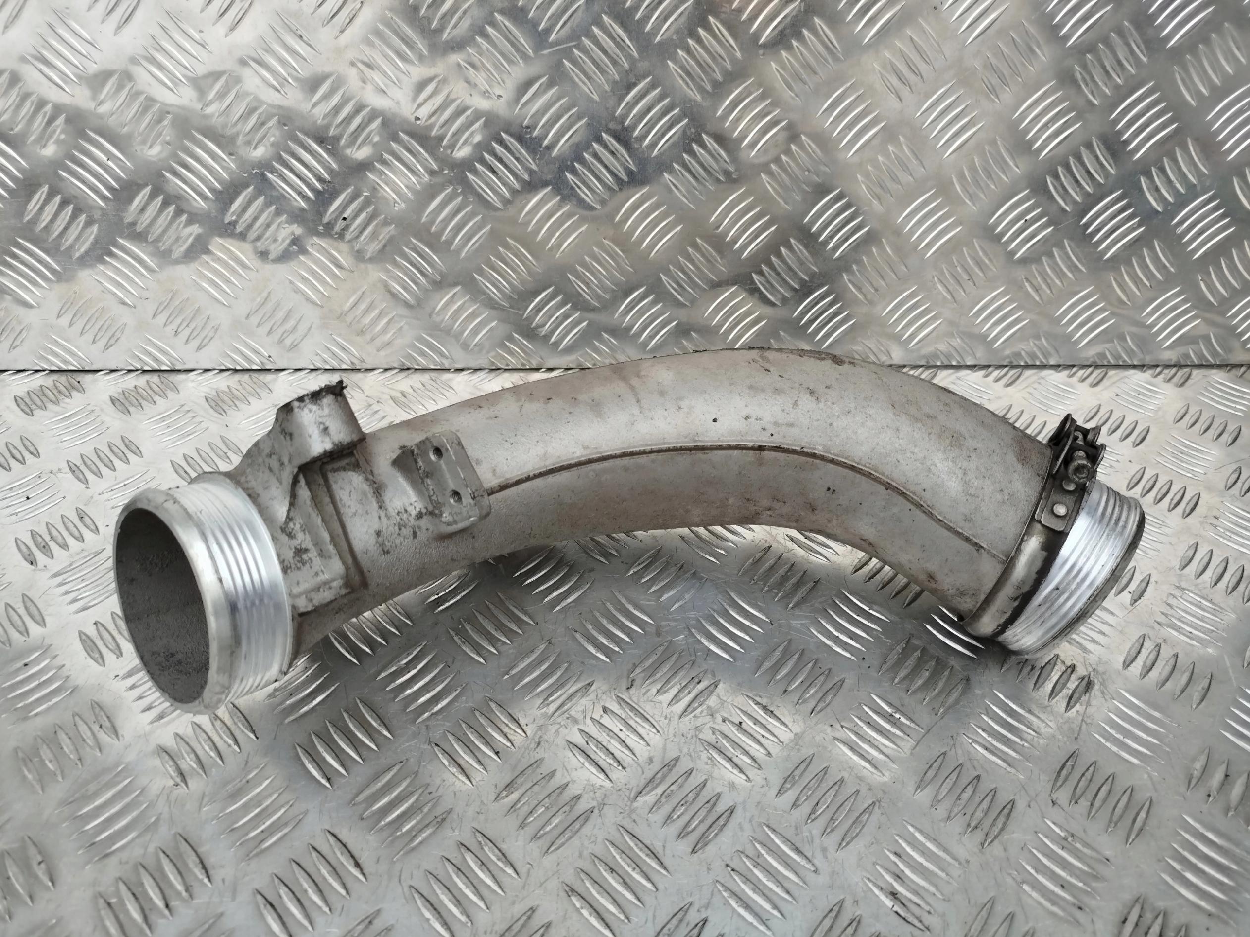 RURA FAJKA PRZEWÓD INTERCOOLERA SCANIA NTG