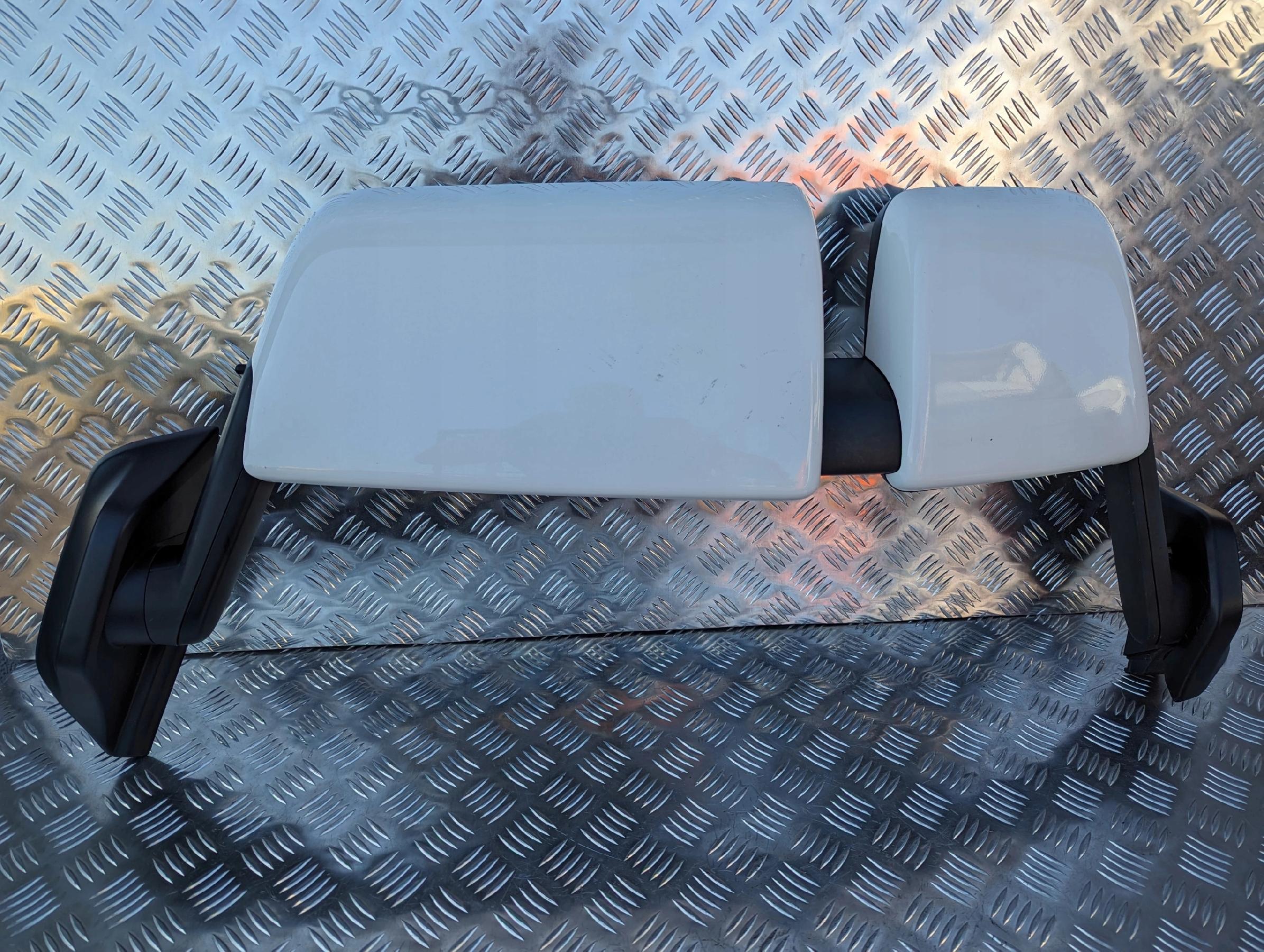 LUSTERKO PRAWE SCANIA R S NTG