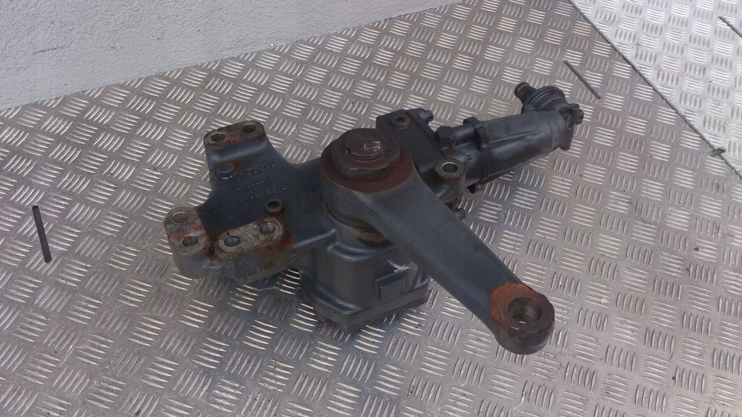 MAGLOWNICA KOLUMNA KIEROWNICZA DAF 106 EURO 6 - obrazek 3