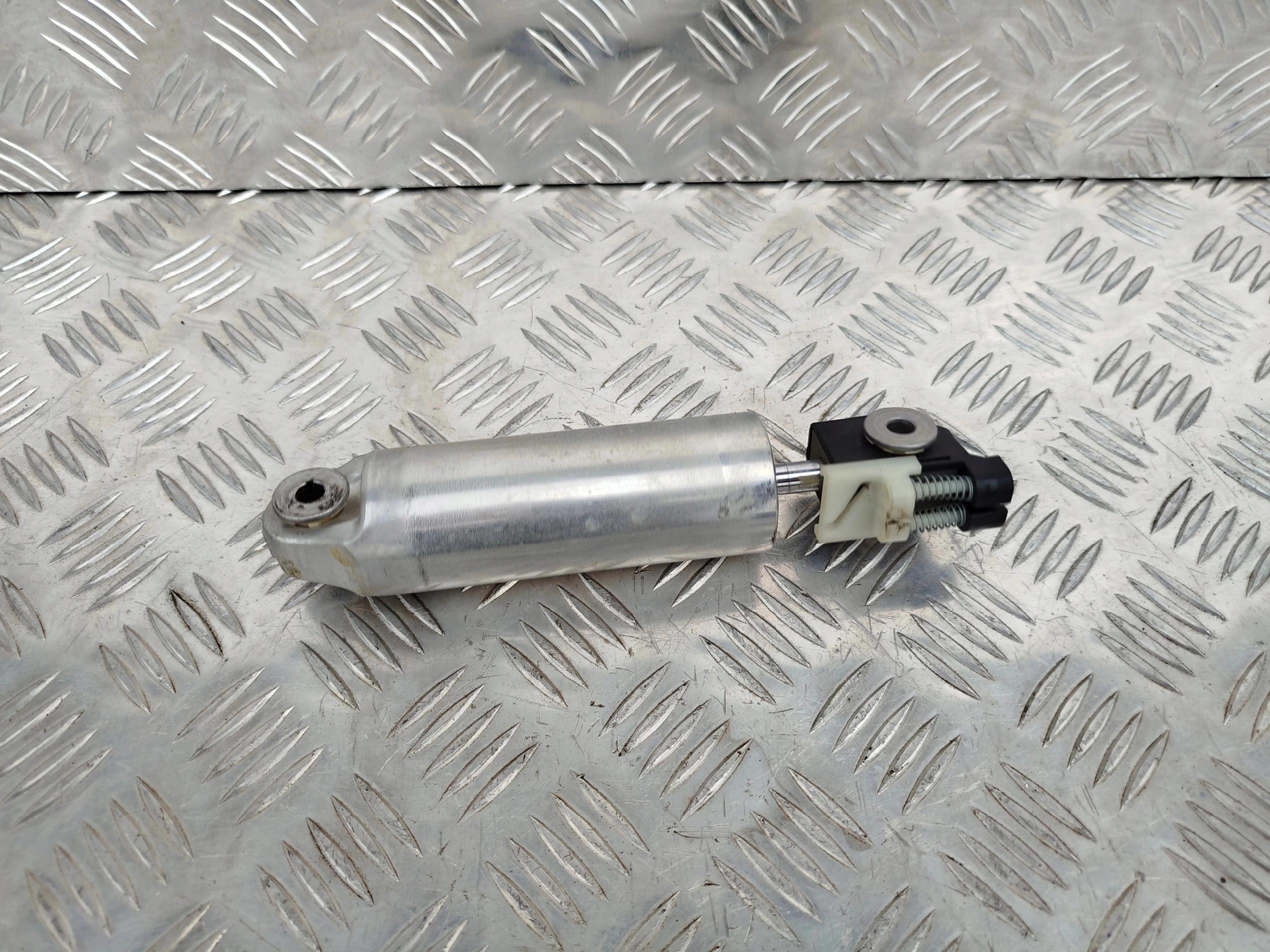 SIŁOWNIK AMORTYZATOR FOTELA RECARO SCANIA NTG - obrazek 3