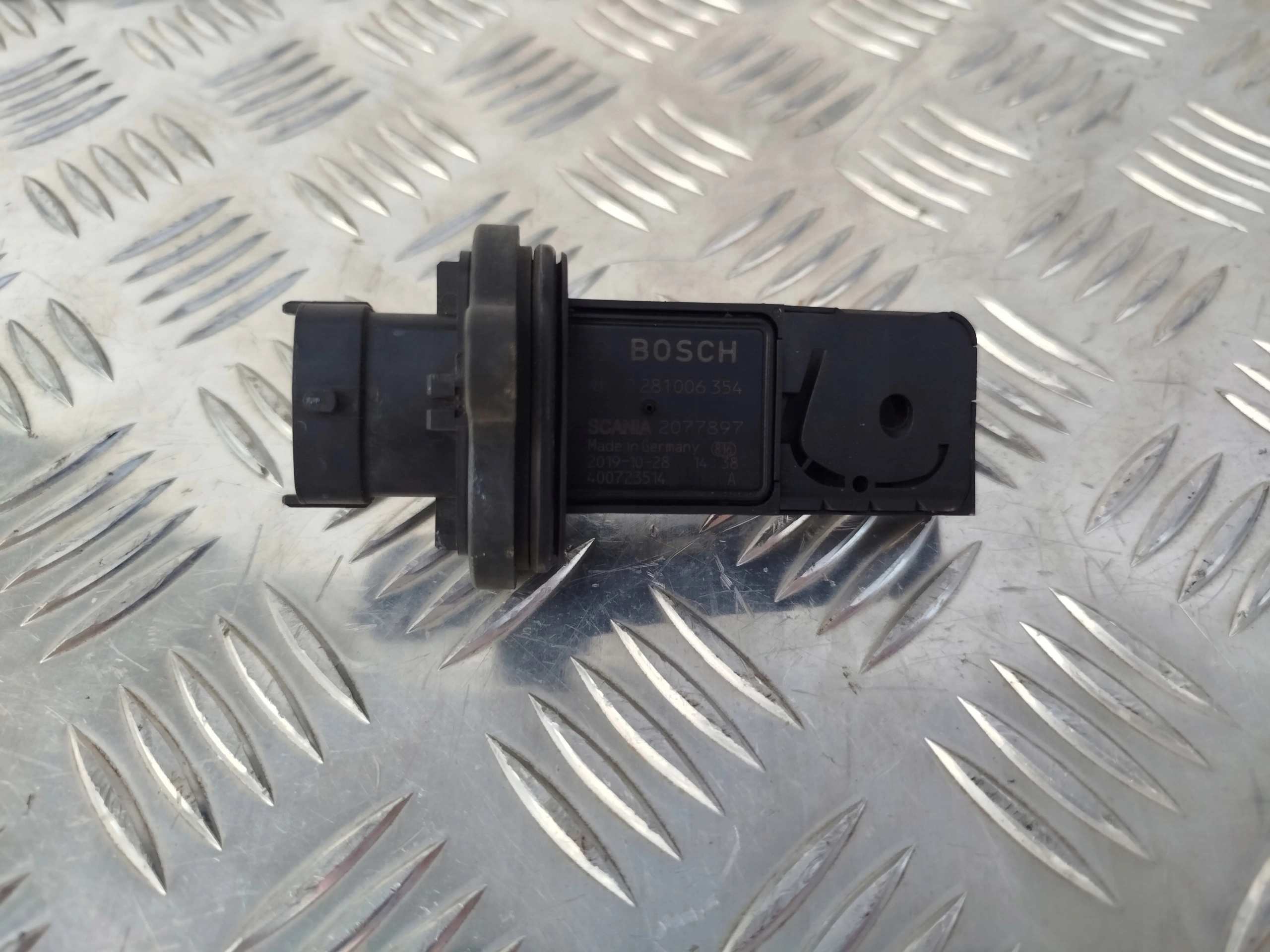 PRZEPŁYWOMIERZ PRZEPŁYWKA SCANIA NTG LNG 2077897