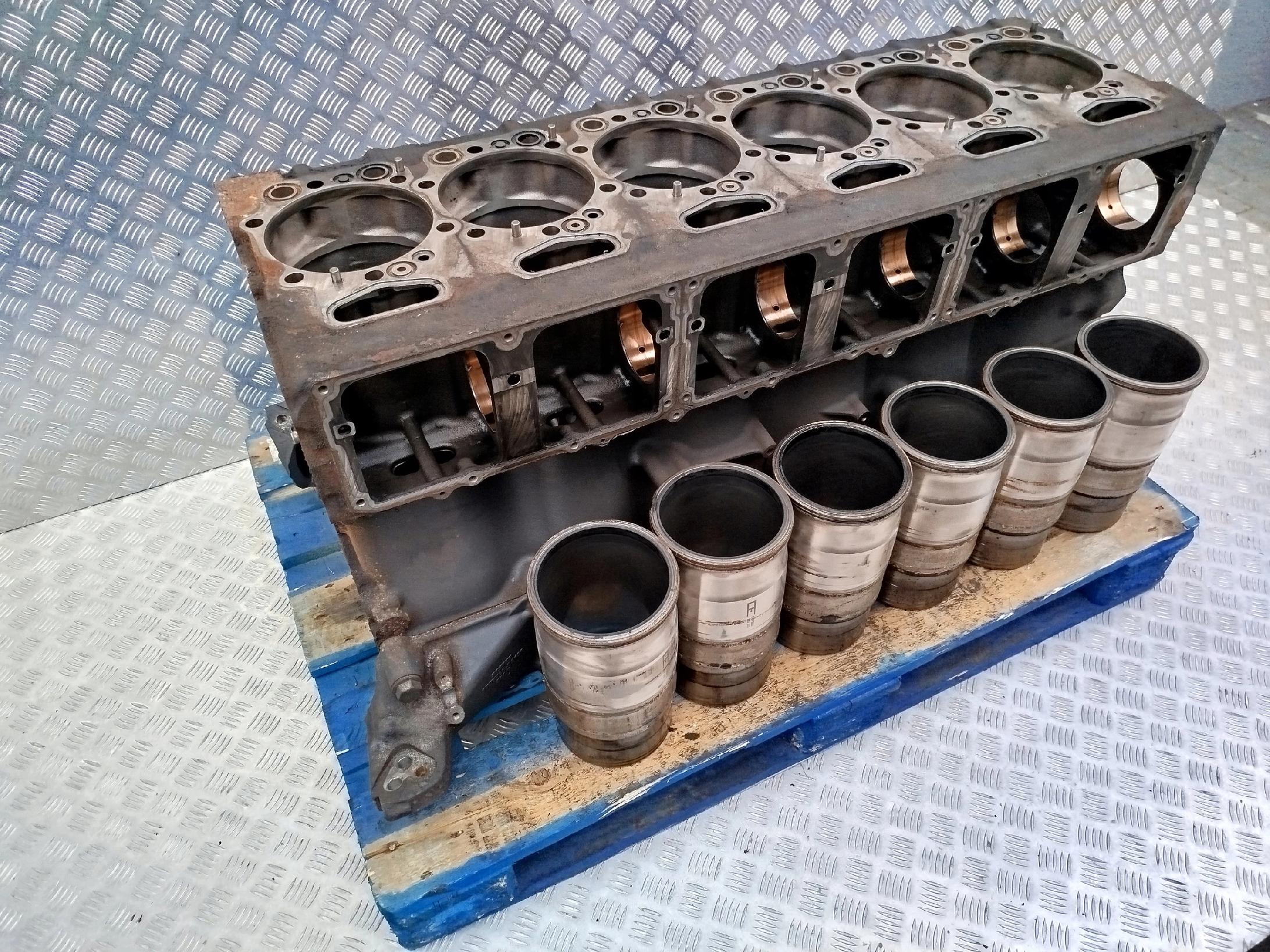 BLOK SILNIKA SCANIA EURO 5 XPI DC 1305 - obrazek 5