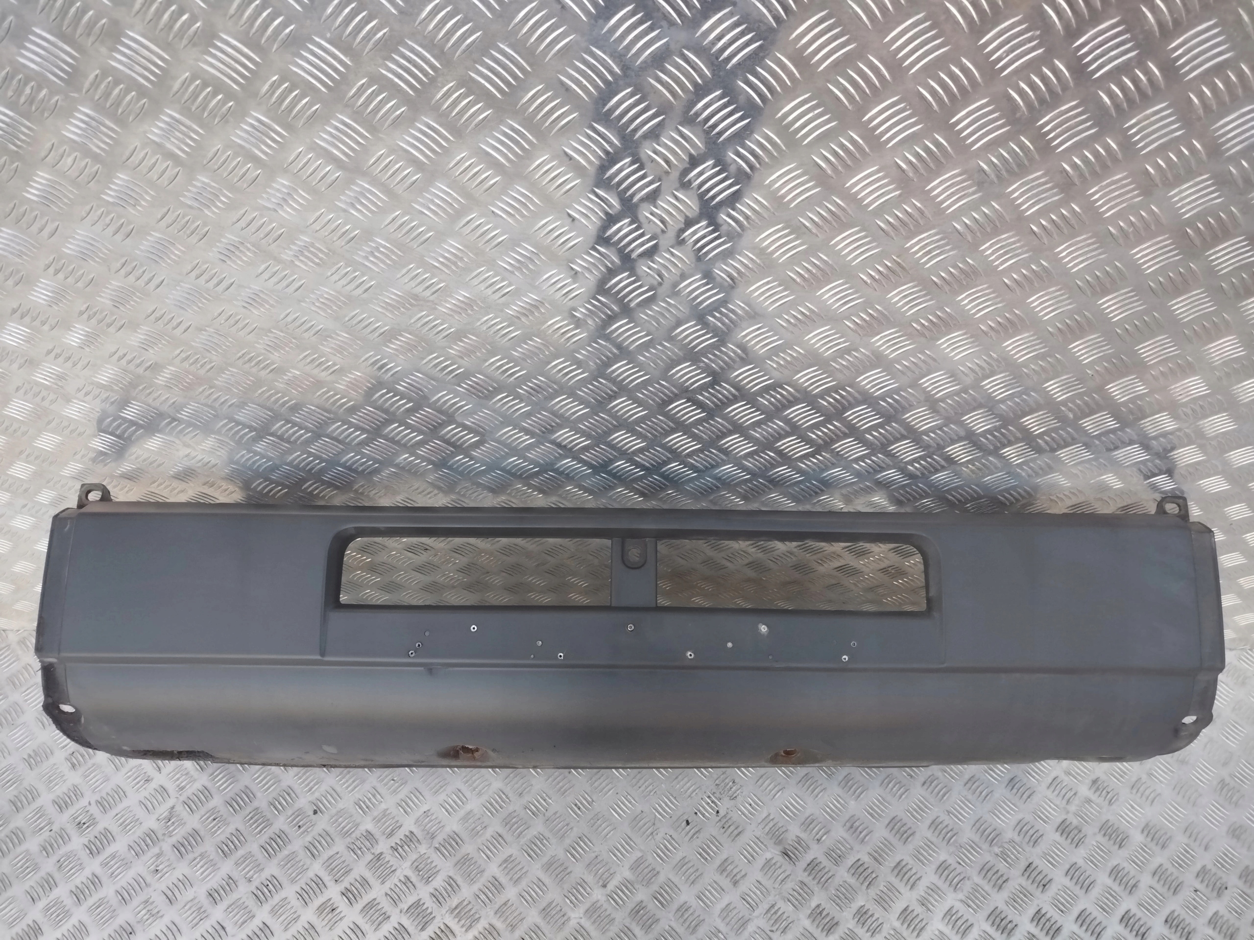 POSZYCIE ZDERZAKA SCANIA 4 - obrazek 2