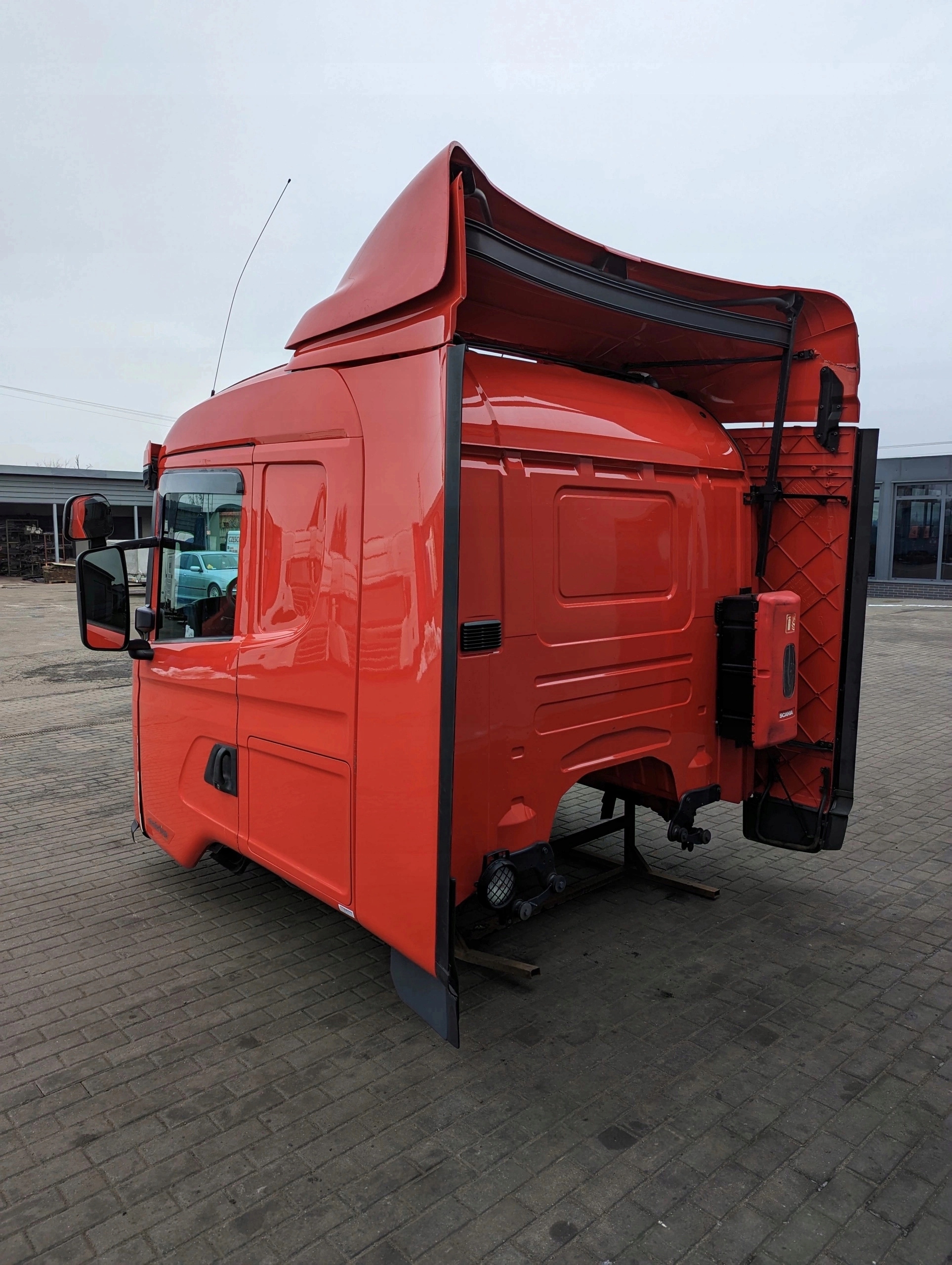 KABINA SCANIA CG19 STREAMLINE EURO 6 - obrazek 4