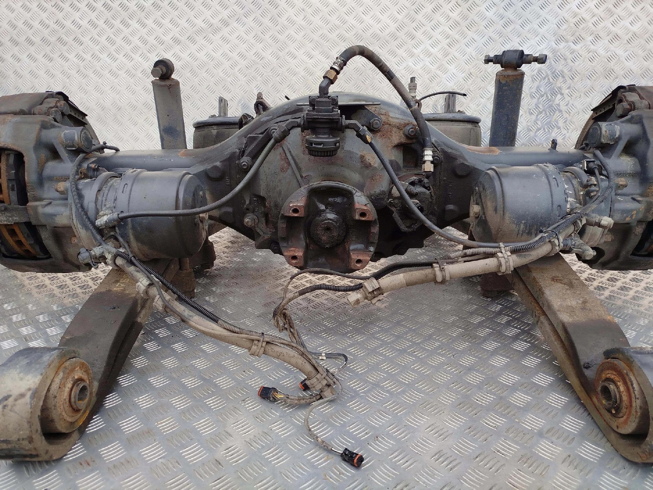 WKŁAD MOSTU SCANIA 3.96 RP 835 - obrazek 2