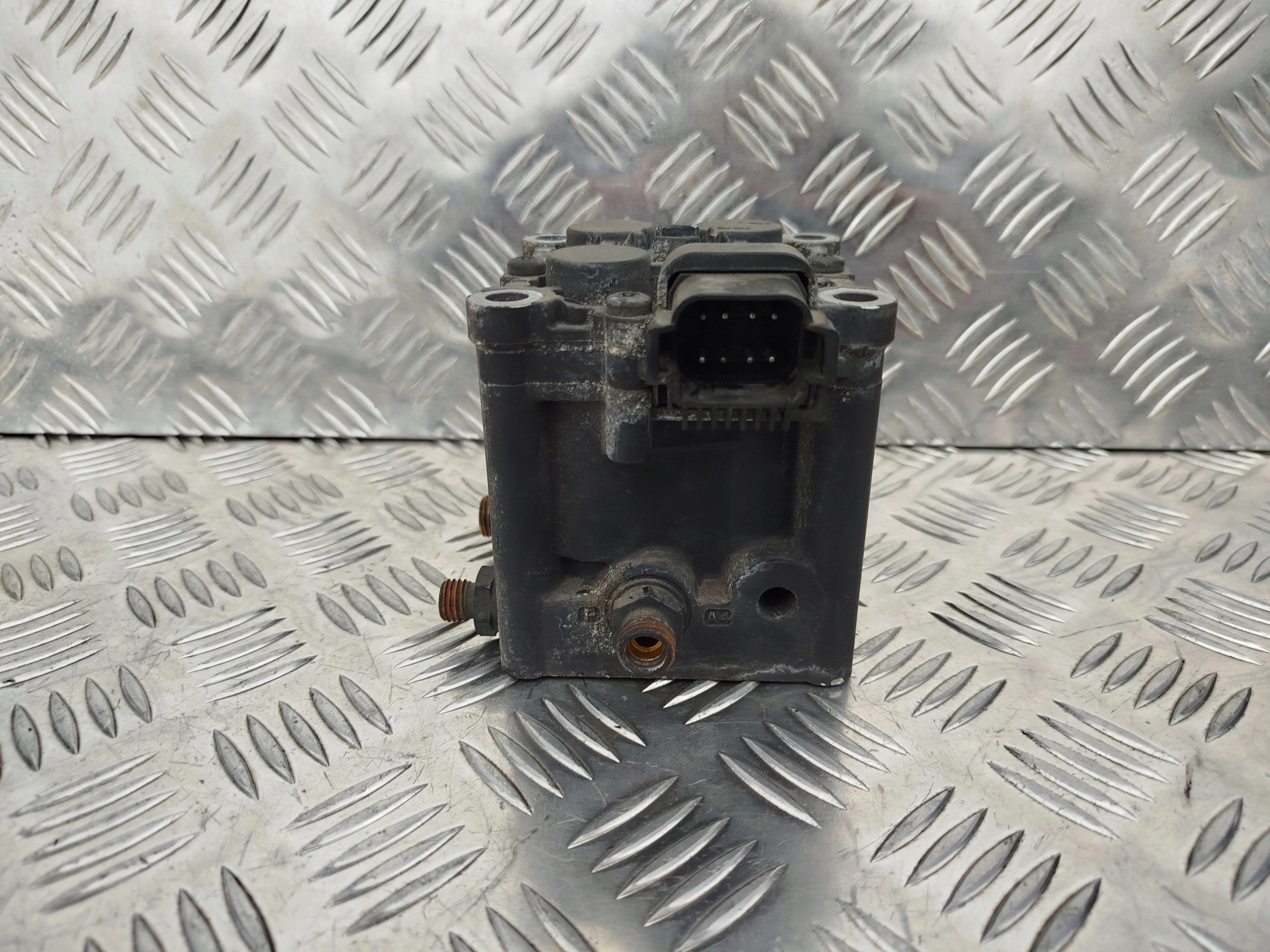 ZAWÓR KOSTKA EGR SCANIA STREAMLINE - obrazek 3