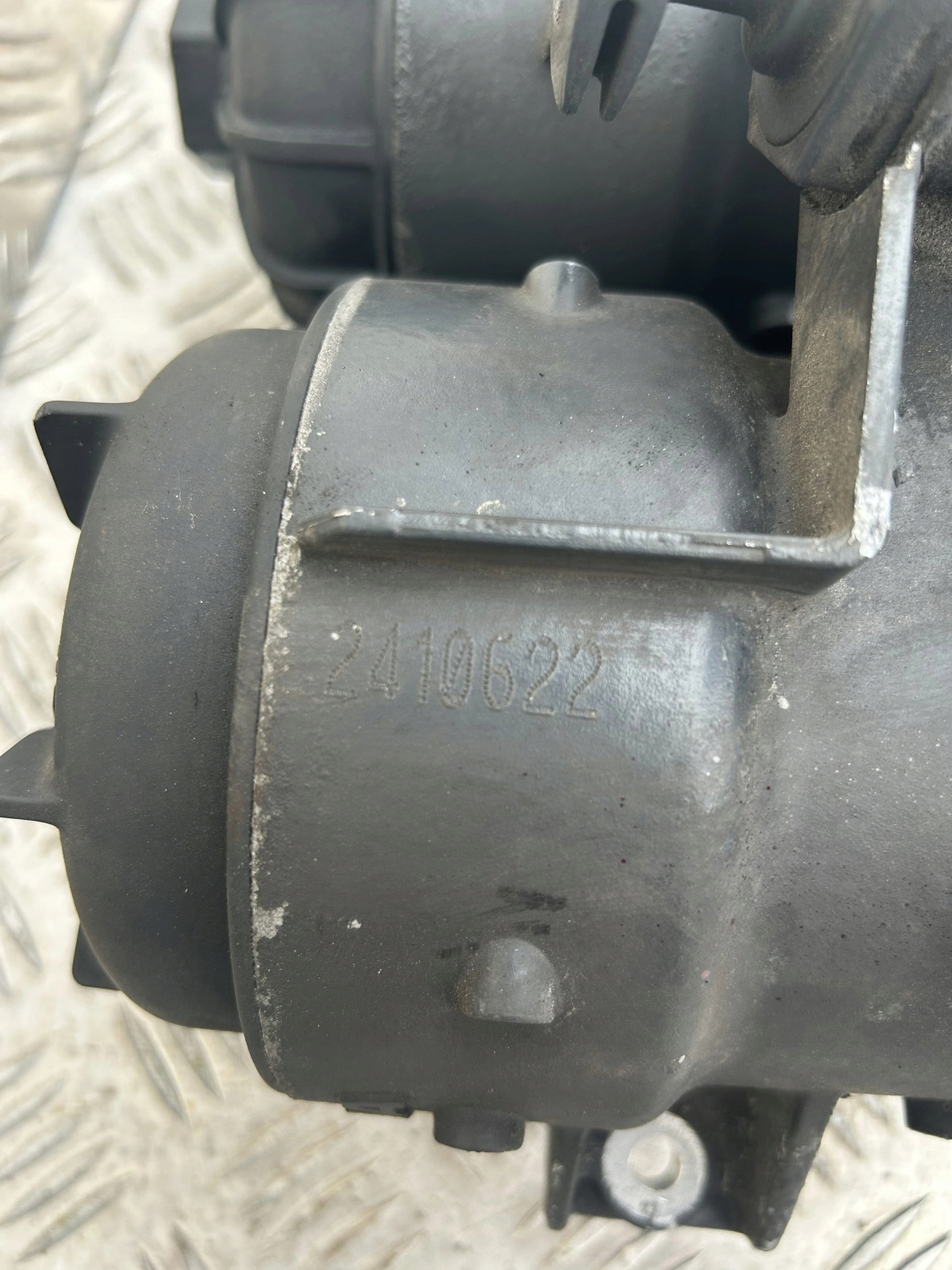 OBUDOWA FILTRA PALIWA SCANIA NTG - obrazek 3