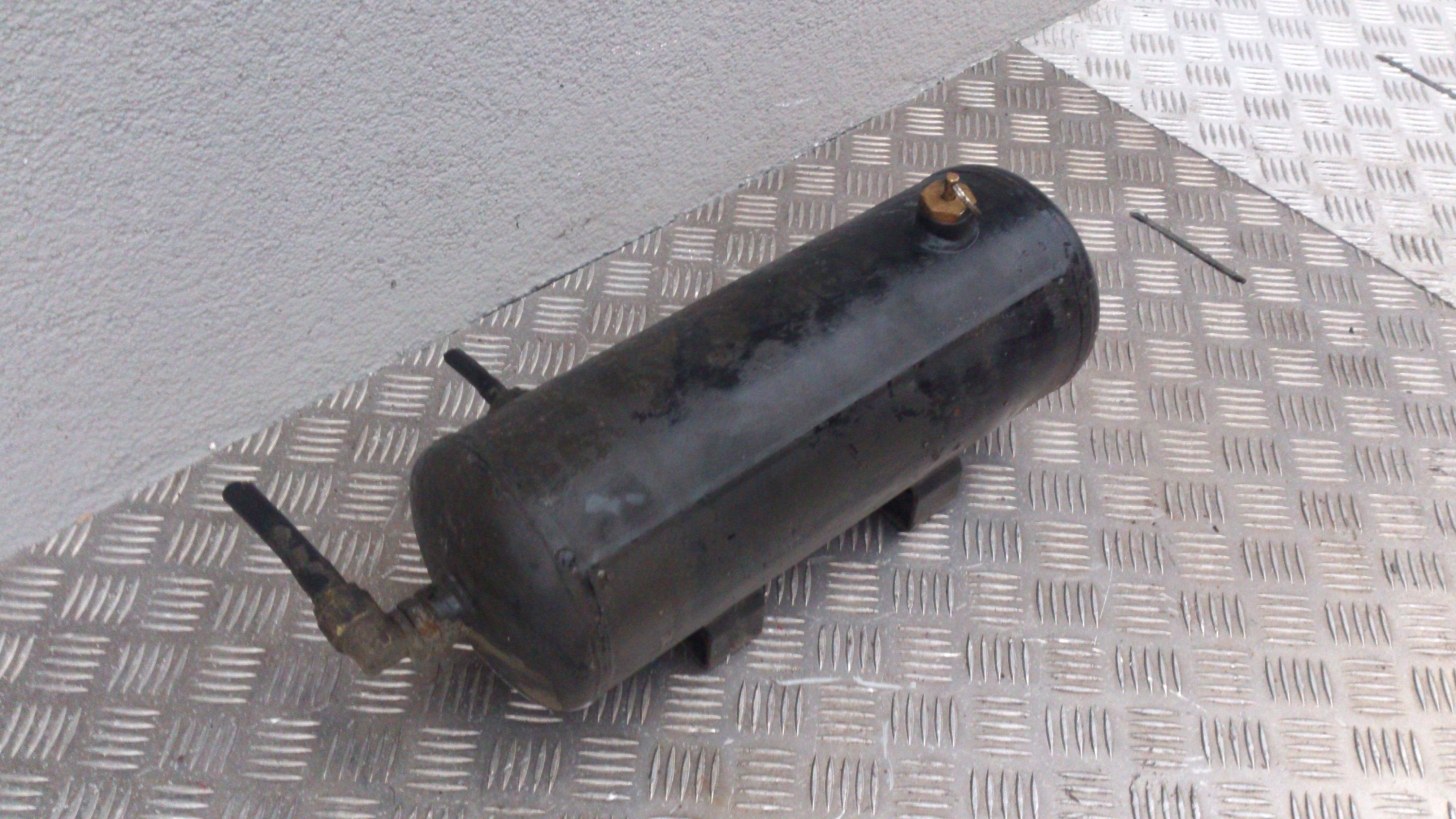 BUTLA ZBIORNIK POWIETRZA 7 LITRÓW DAF XF 106 - obrazek 2