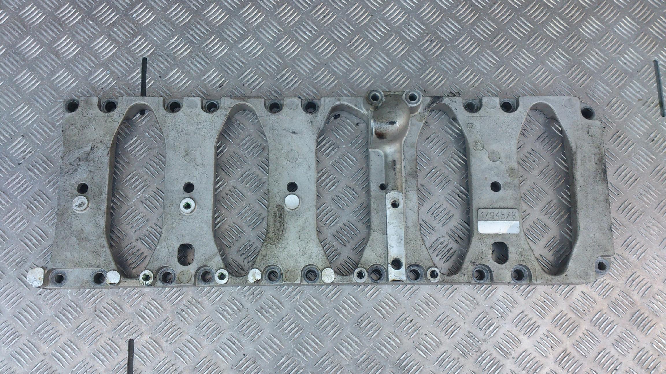 RAMKA MOCOWANIE MISKI OLEJOWEJ DAF XF 106 - obrazek 2