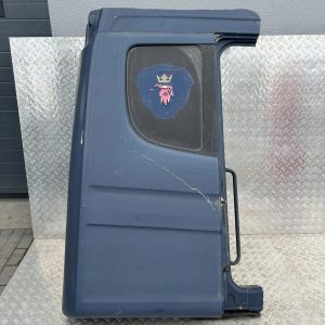 ĆWIARTKA KABINY SCANIA CR19