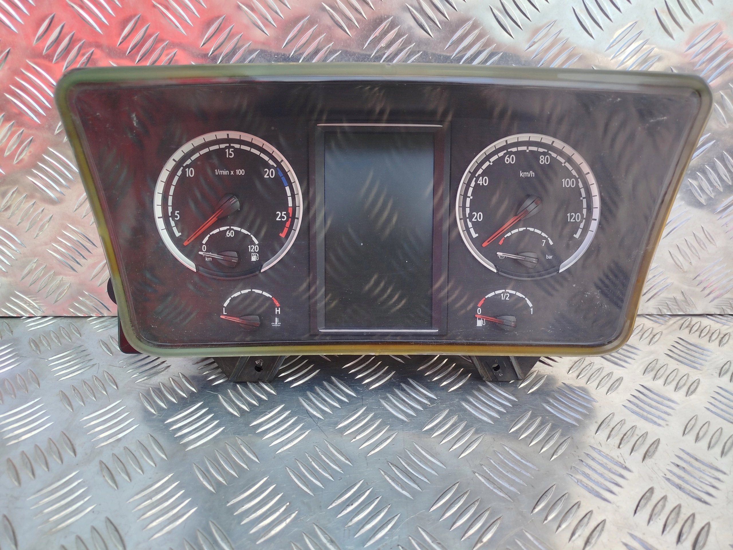 ZEGARY DUŻY WYŚWIETLACZ SCANIA STREAMLINE EURO 6 - obrazek 5