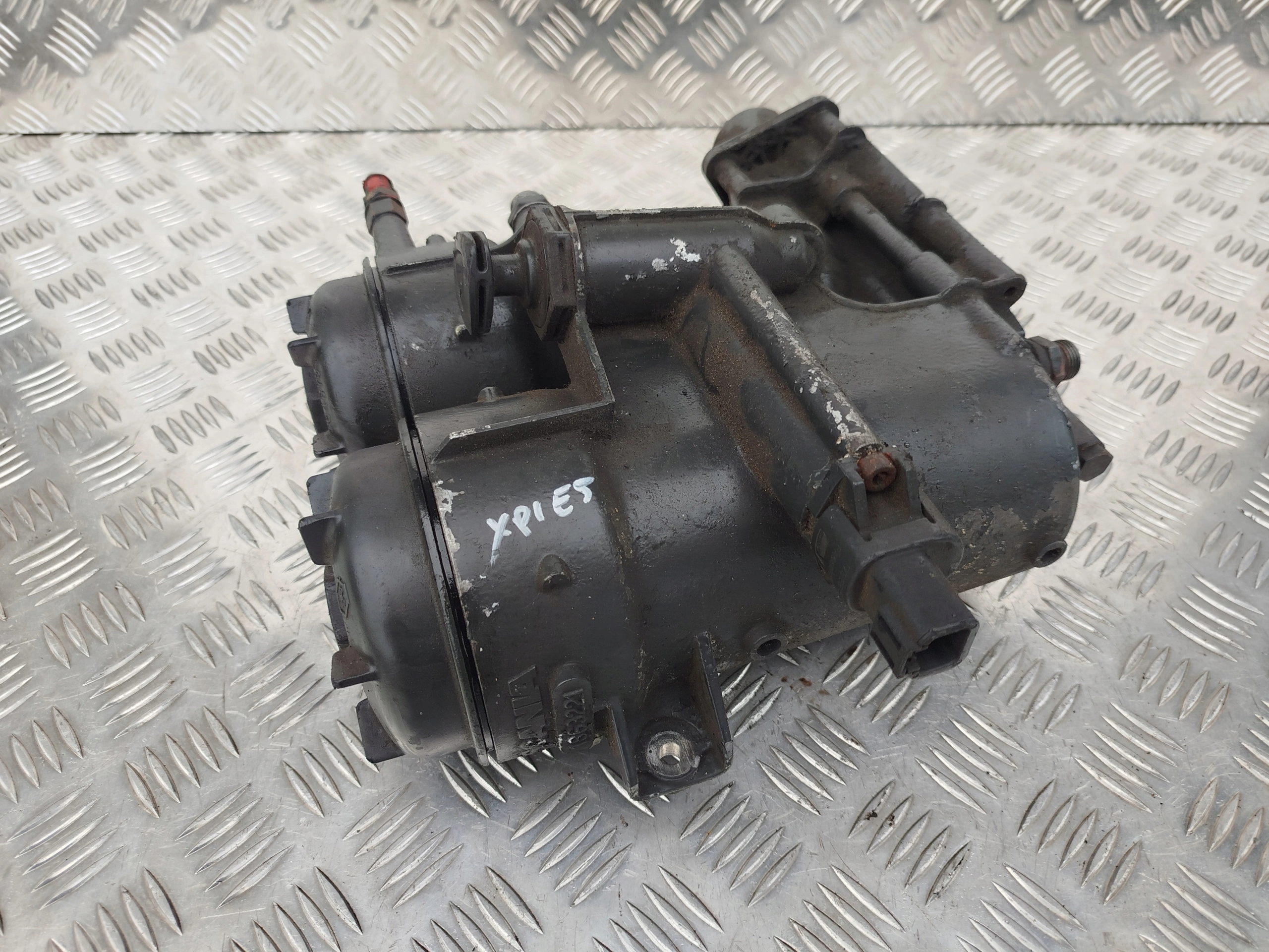 OBUDOWA FILTRA PALIWA SCANIA XPI EURO 5 - obrazek 3