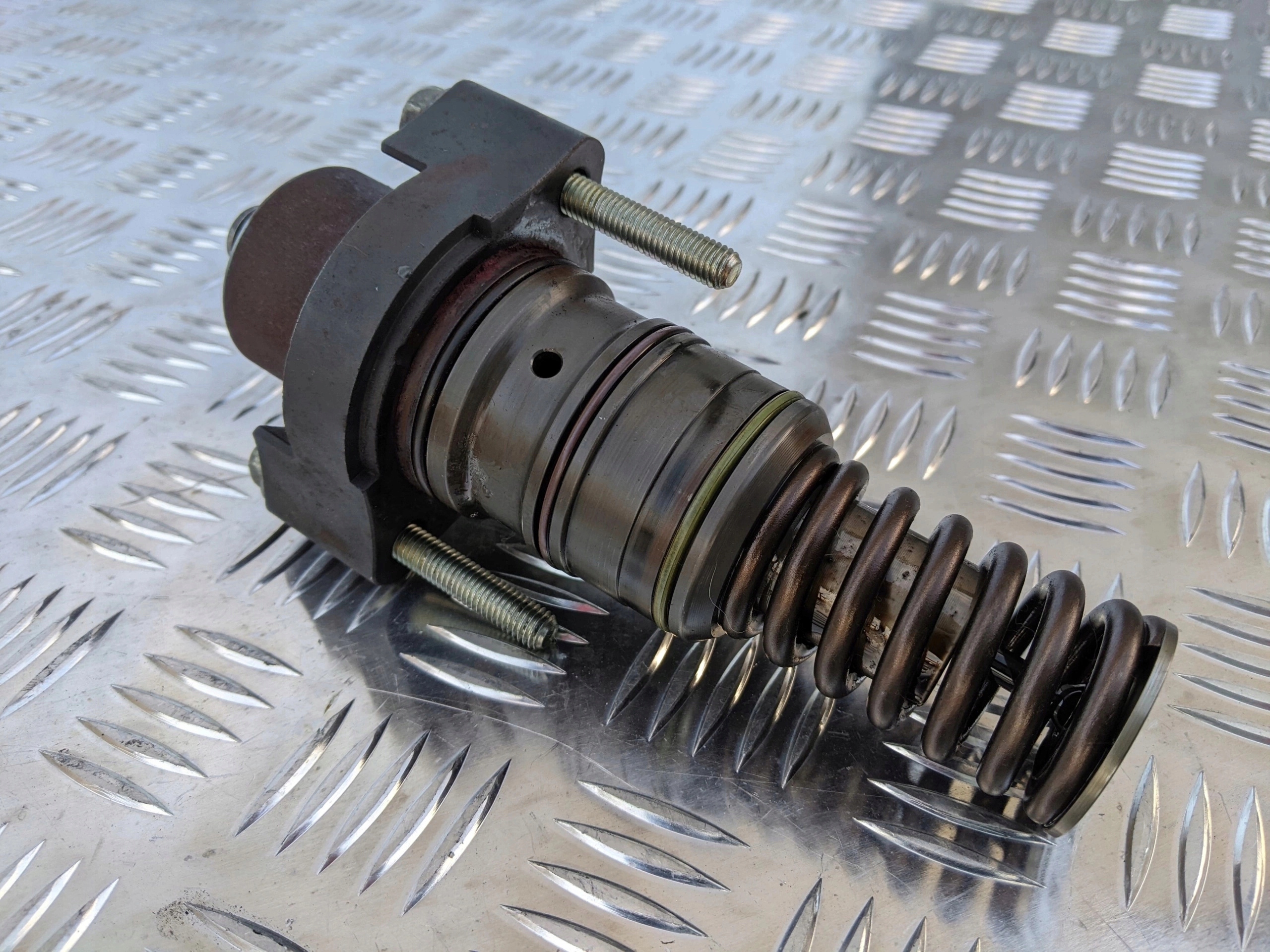 POMPA PLD UPEC DAF XF 106 EURO 6 MX 11 - obrazek 2