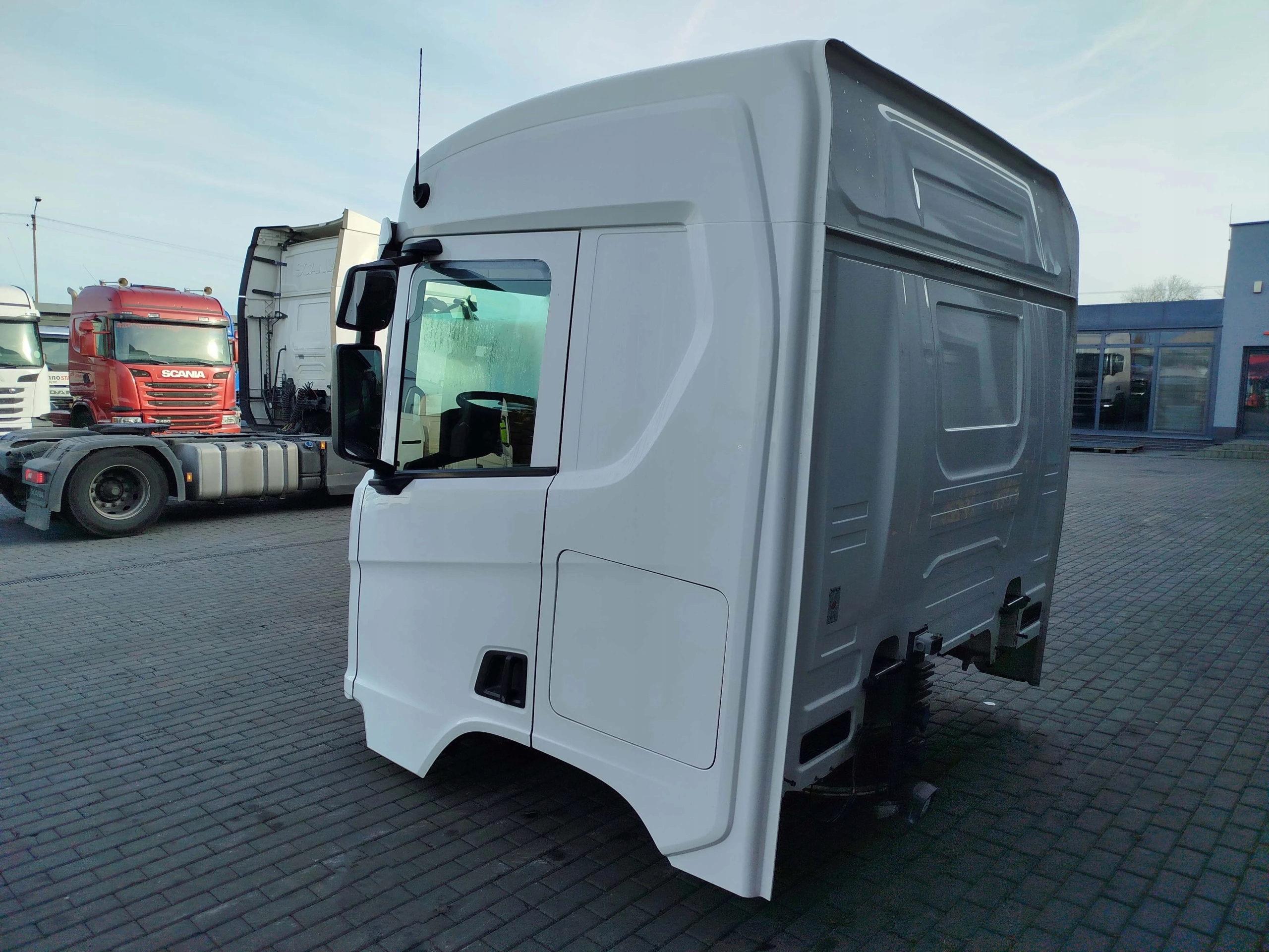 KABINA SCANIA R NTG CR 20 2021 ROK NISKI DACH - obrazek 5