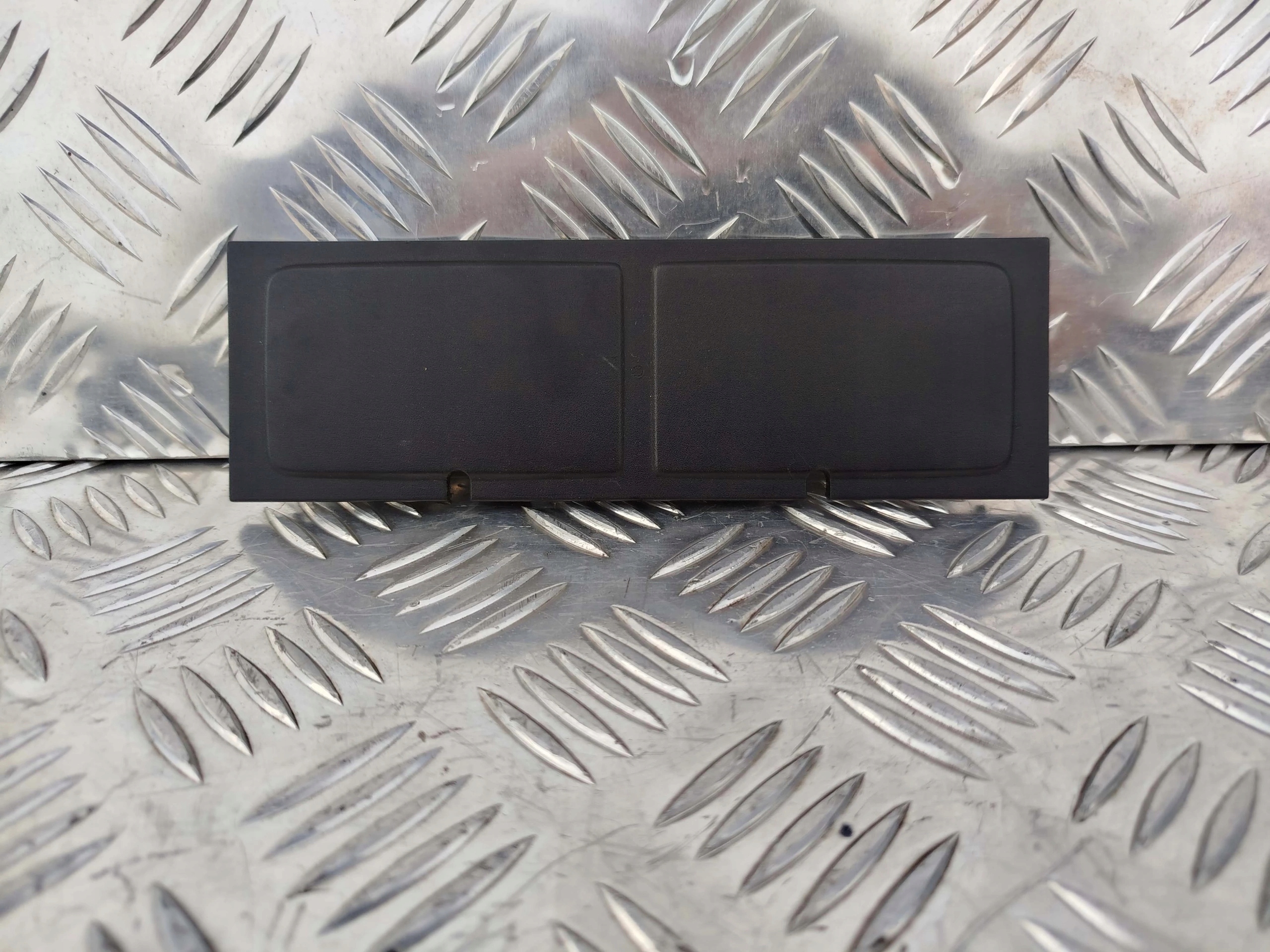 ZAŚLEPKA DESKI GÓRNEJ SCANIA R