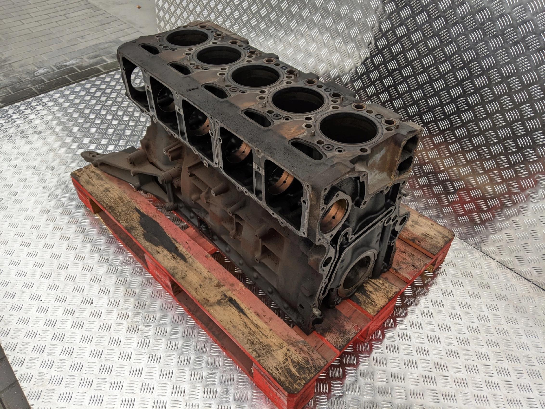 BLOK SILNIKA SCANIA R 500 560 580 620 V8 PDE 2007 ROK - obrazek 6