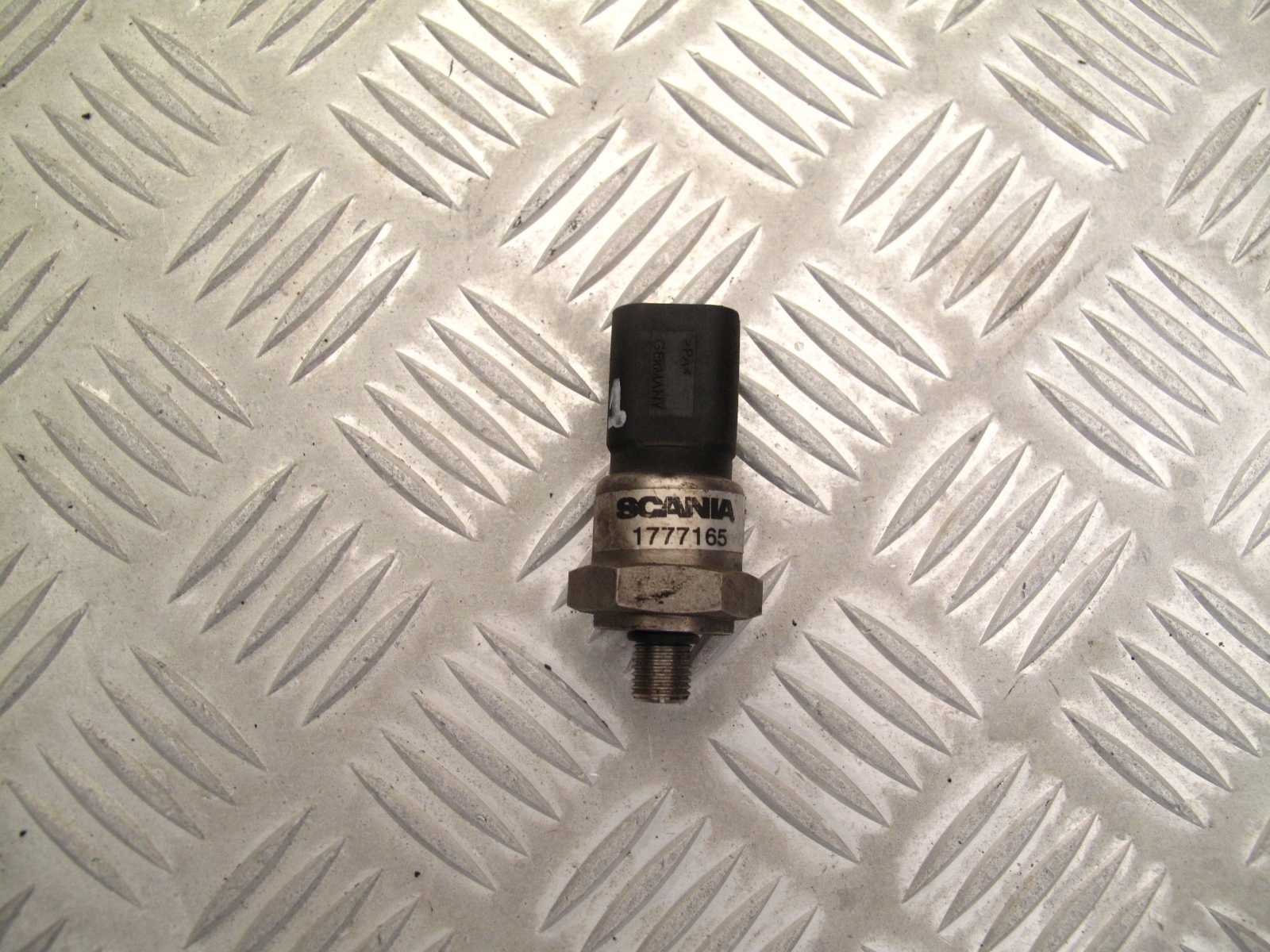 CZUJNIK KLIMATYZACJI NOWY TYP SCANIA R G P - obrazek 2