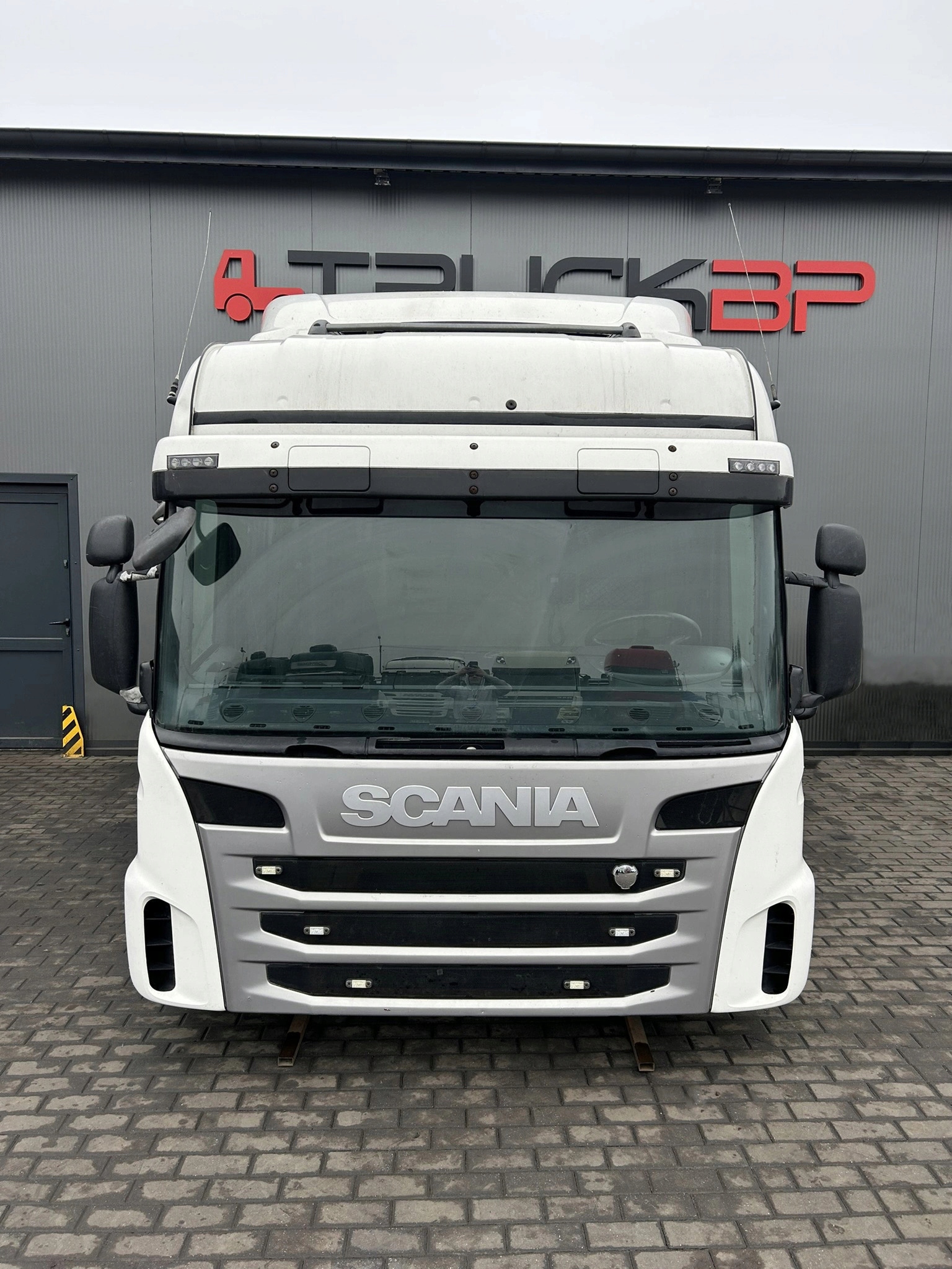 KABINA SCANIA CG19 HIGHLINE XPI