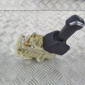 DZWIGNIA HAMULCA RĘCZNEGO SCANIA R S NTG