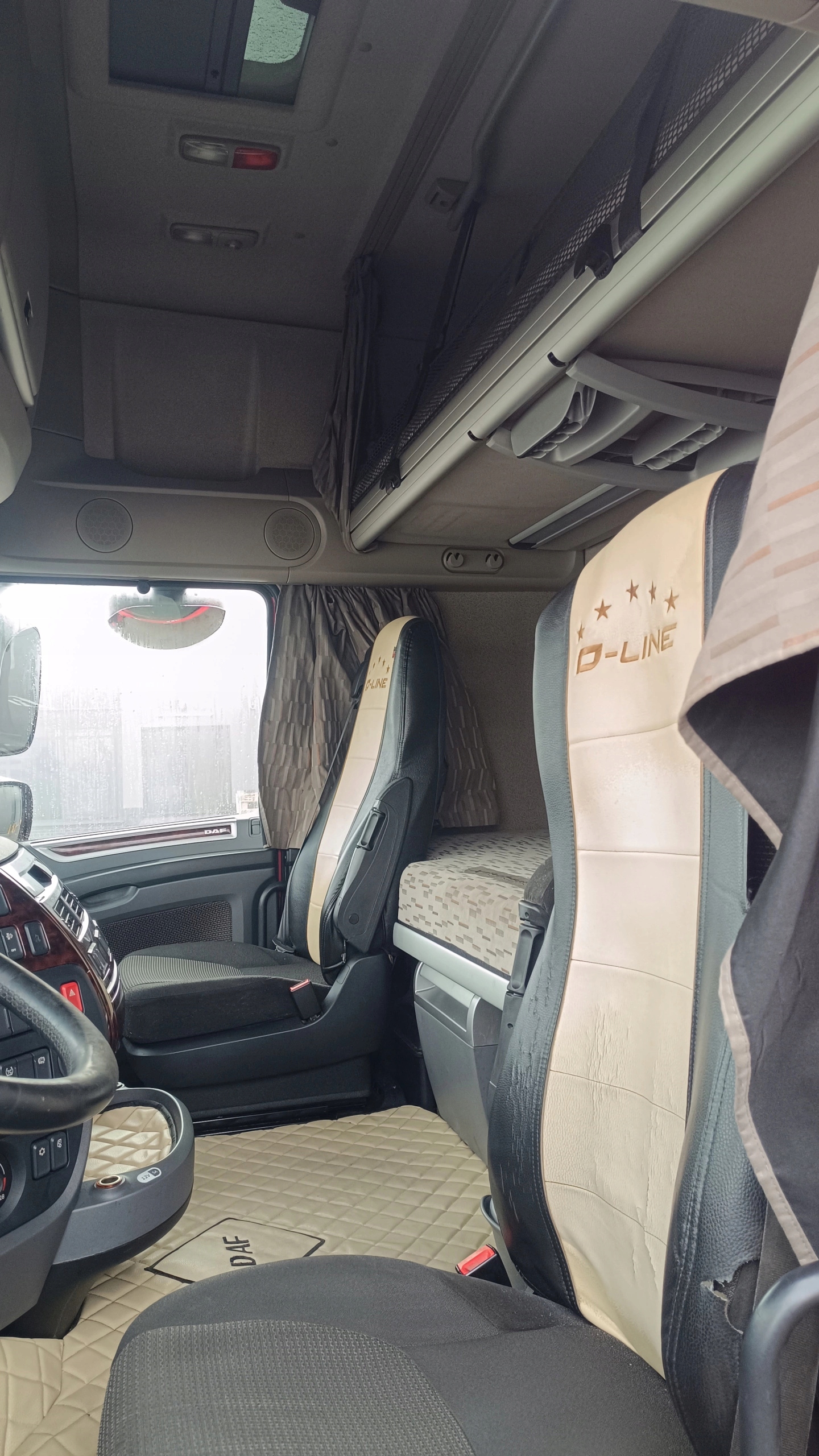 KABINA DAF XF 106 SSC - obrazek 9