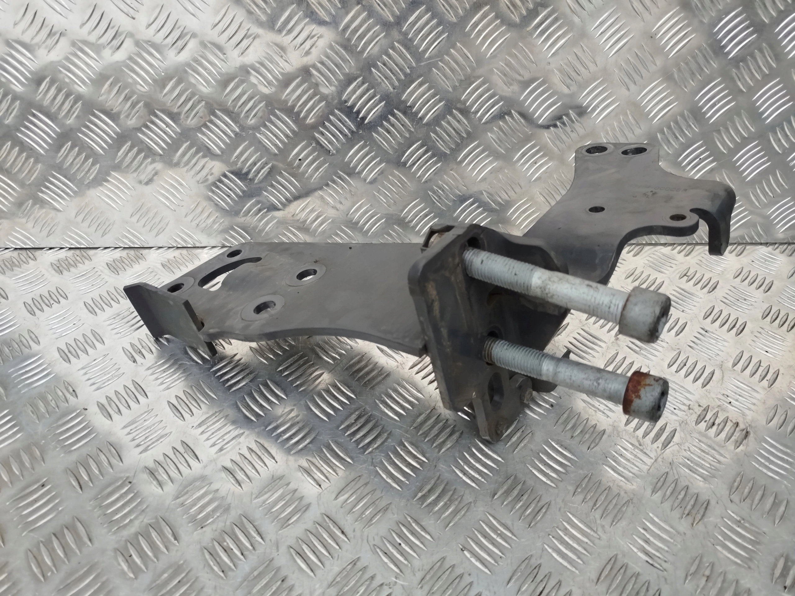 WSPORNIK MOCOWANIE LEWE BELKI ZDERZAKA SCANIA CP NTG - obrazek 2