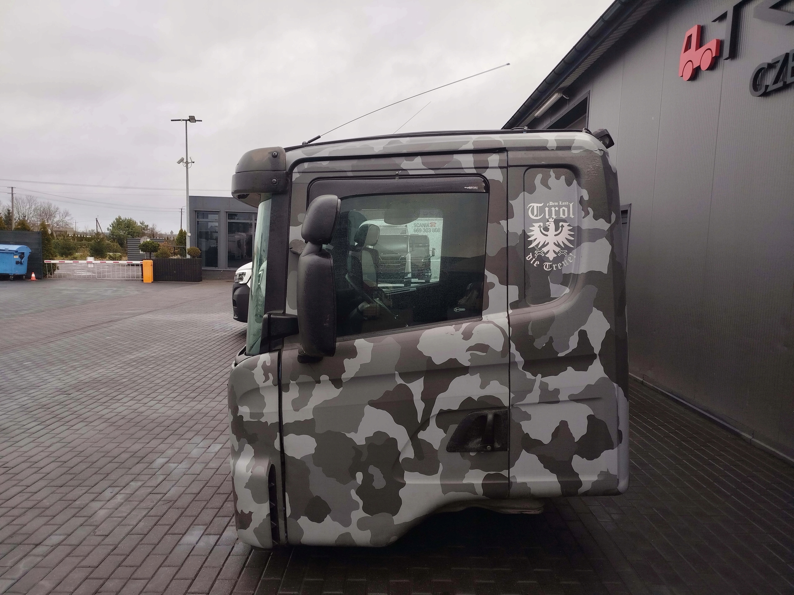 KABINA SCANIA CR16 XPI 2011 ROK NISKI DACH - obrazek 7