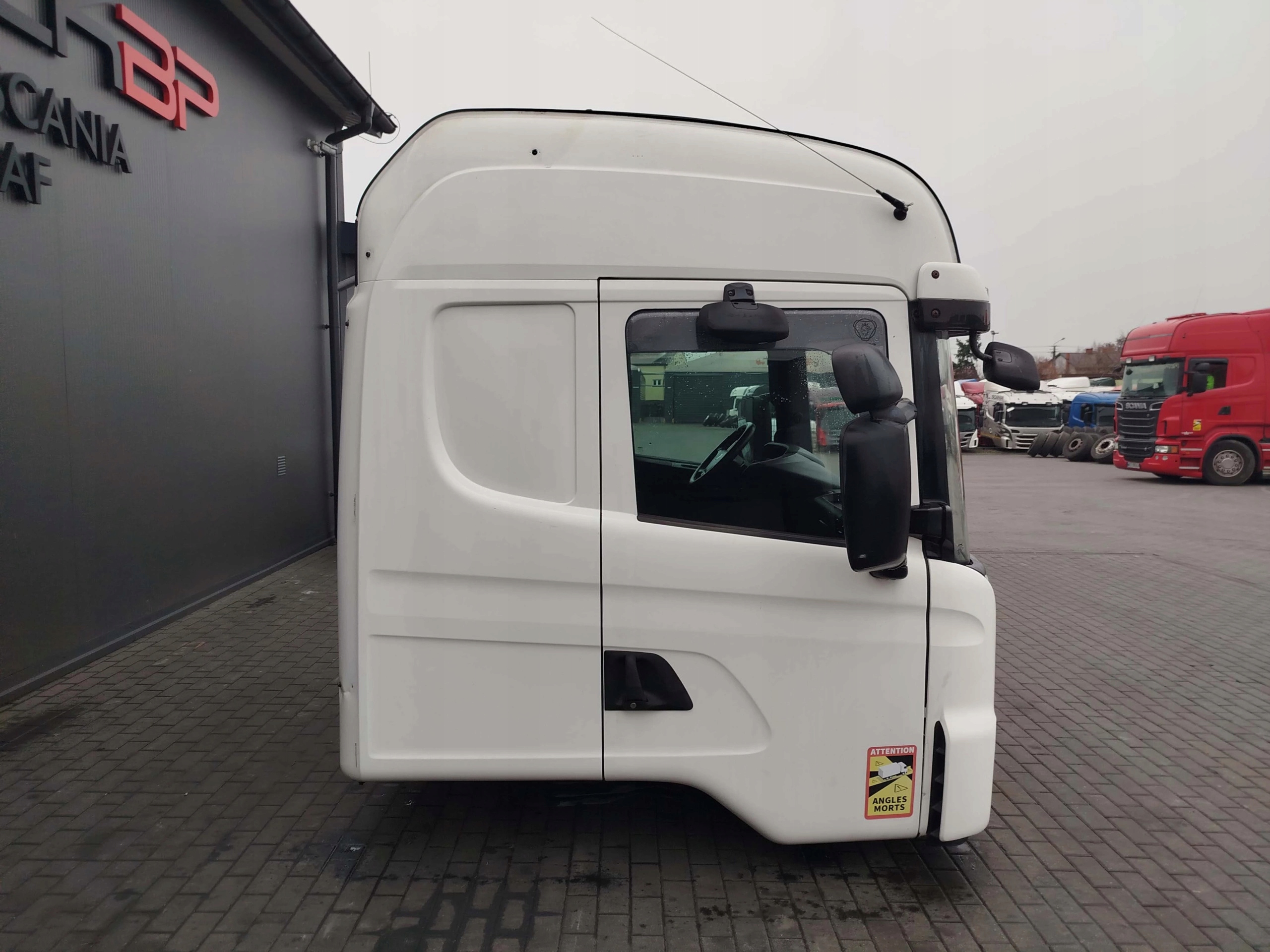 KABINA SCANIA R HPI HIGHLINE 2011 ROK - obrazek 3