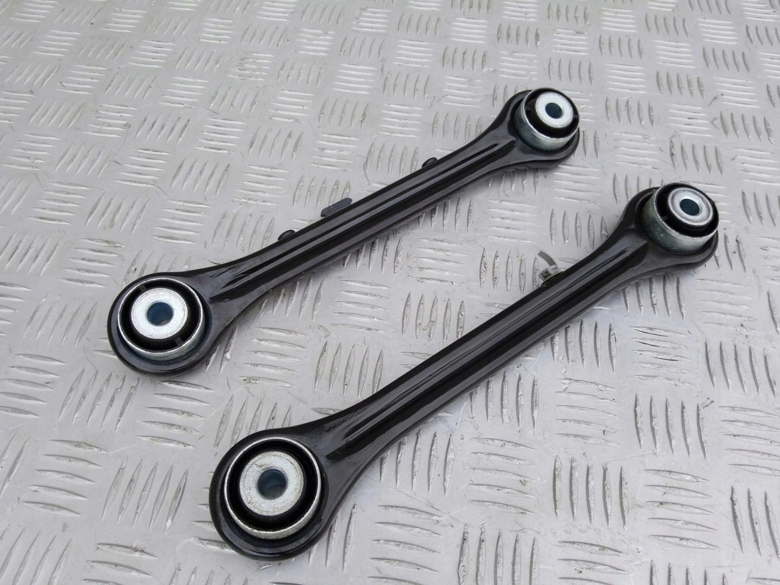 MOCOWANIE CHŁODNICY INTERCOOLERA DAF XF 105 - obrazek 2