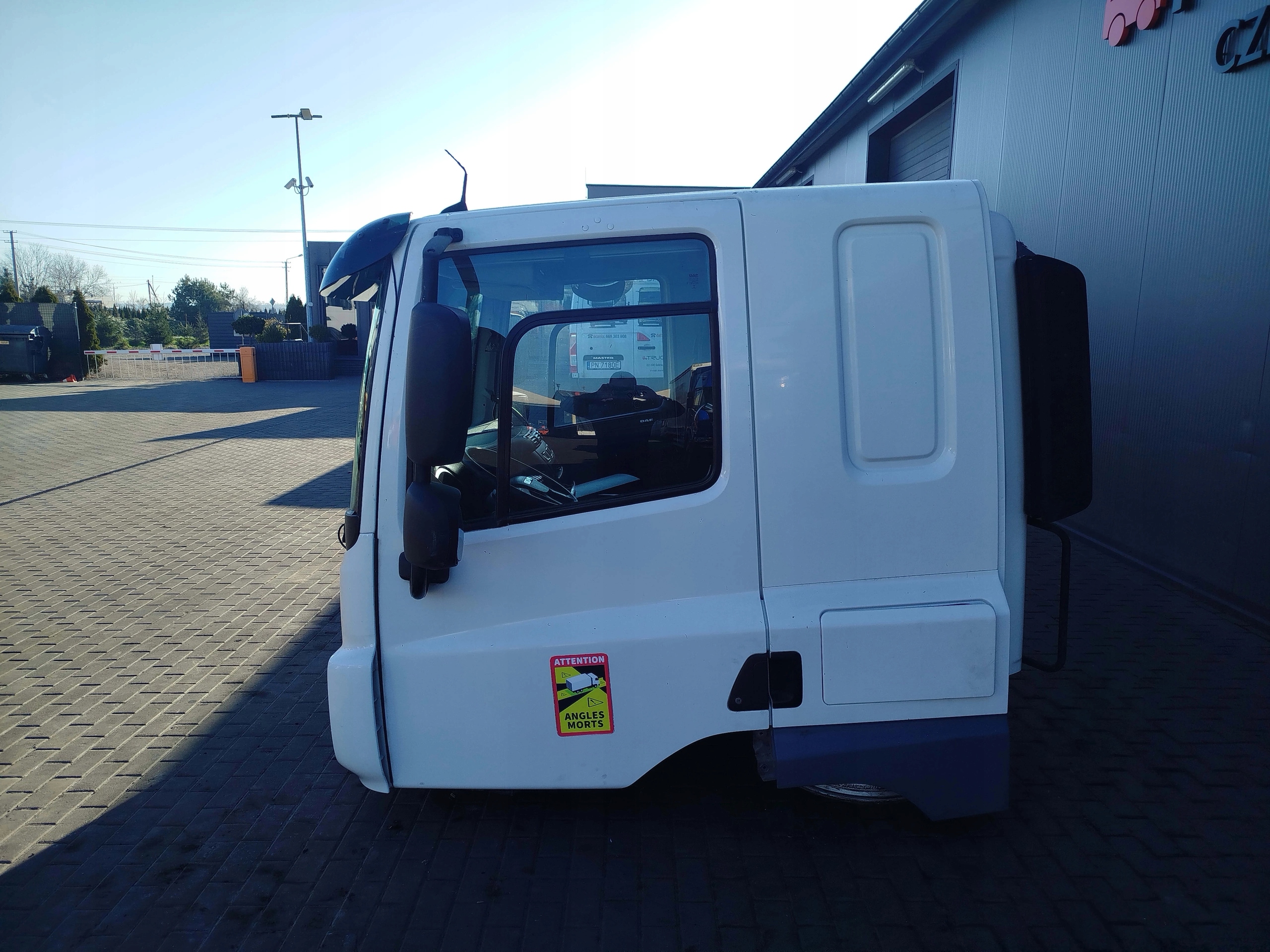 KABINA DAF CF 106 - obrazek 6