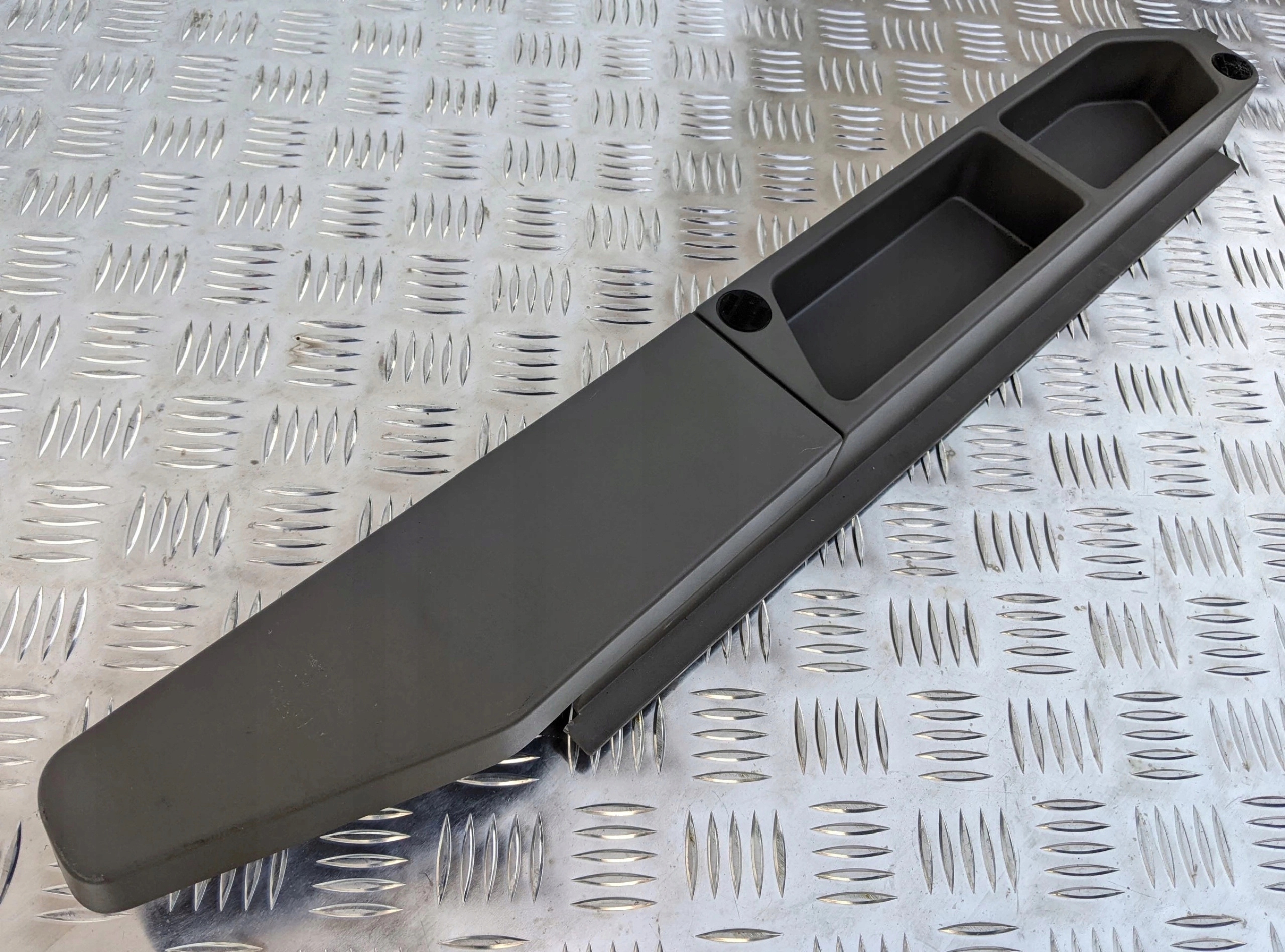 LISTWA KABINOWA WEWNĘTRZNA SCANIA NTG NOWY MODEL - obrazek 2