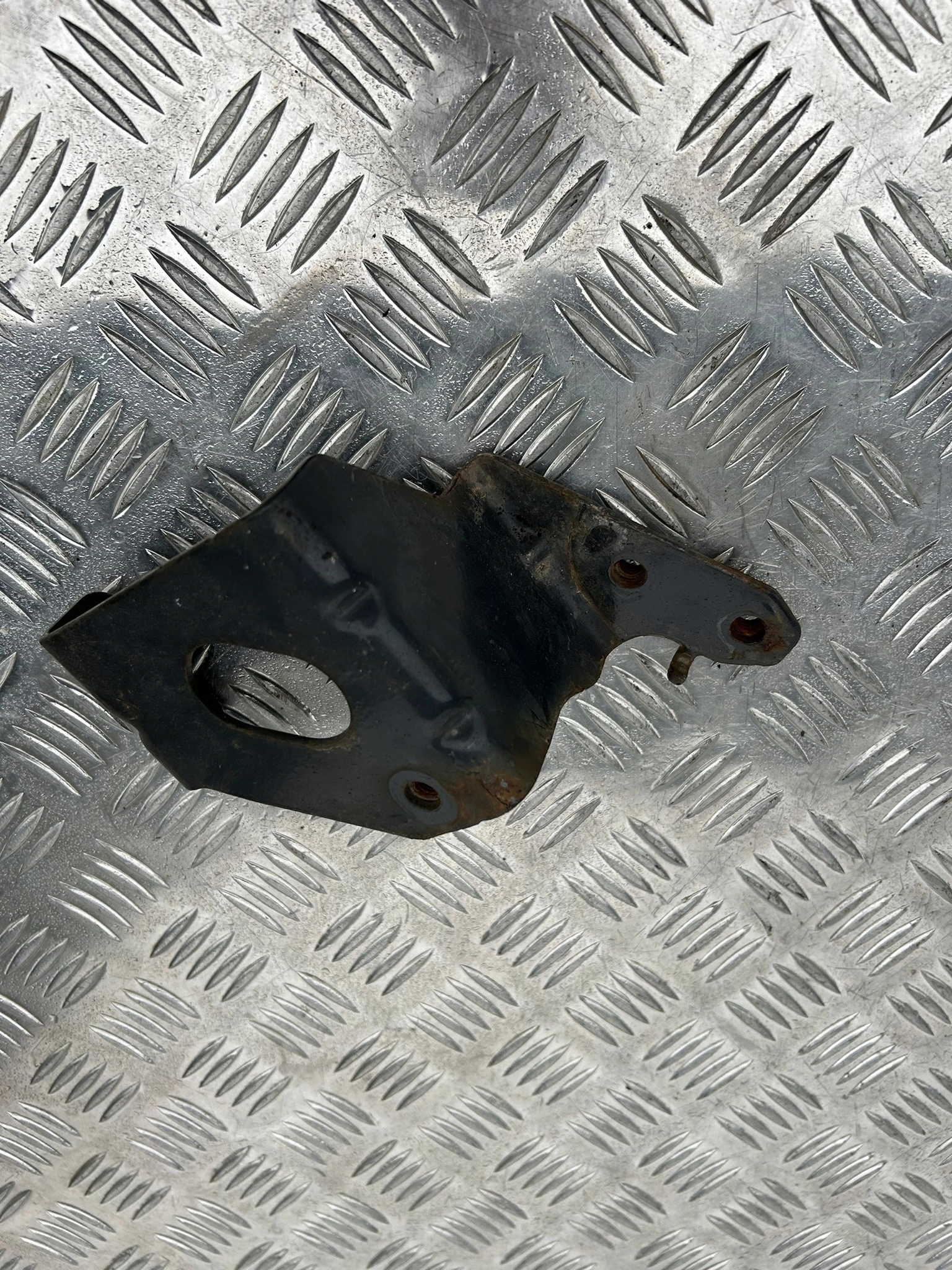 WSPORNIK MOCOWANIE ZDERZAKA SCANIA R 1865193