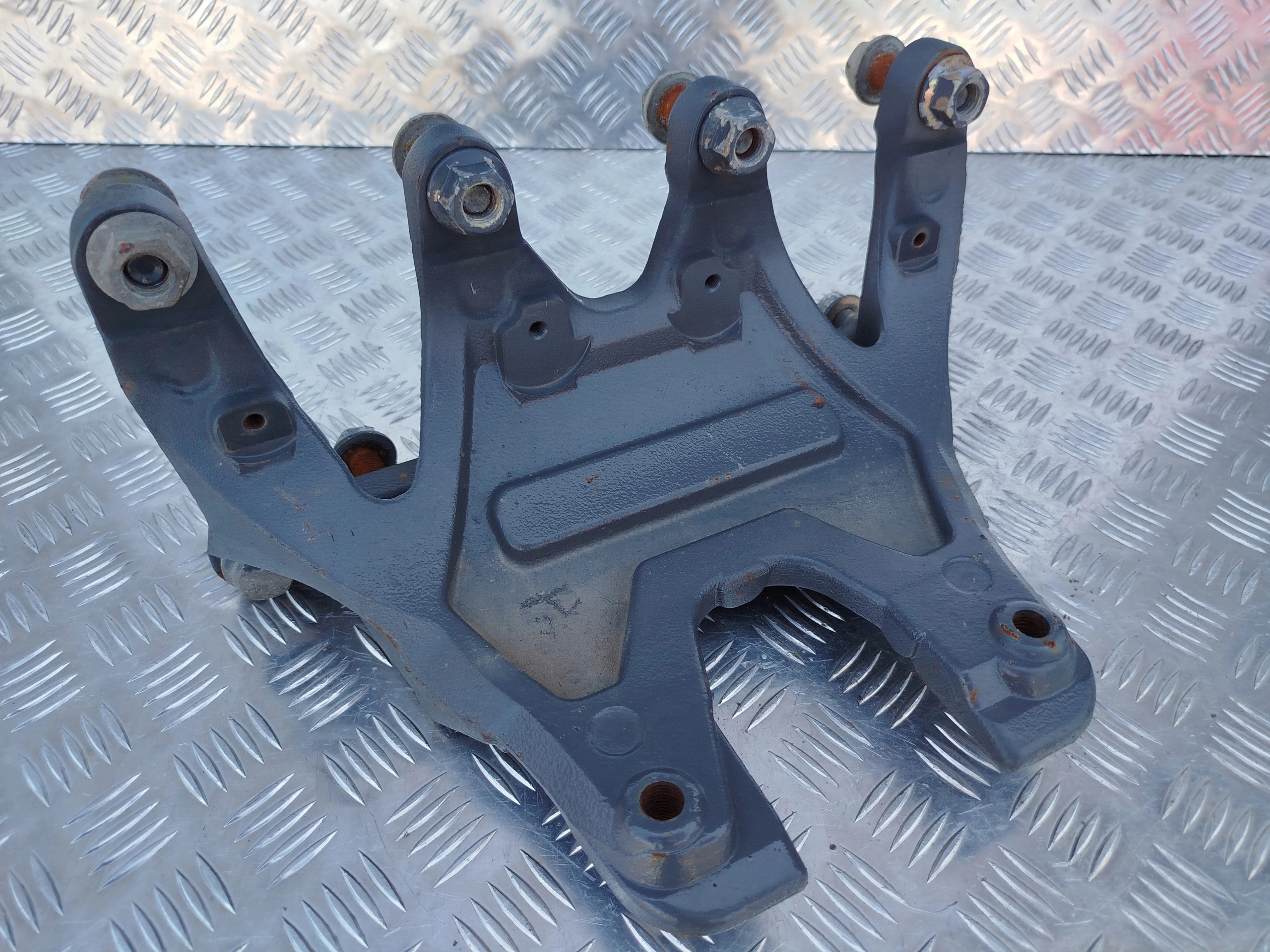 WSPORNIK POPRZECZNICY DAF XF 106 - obrazek 3