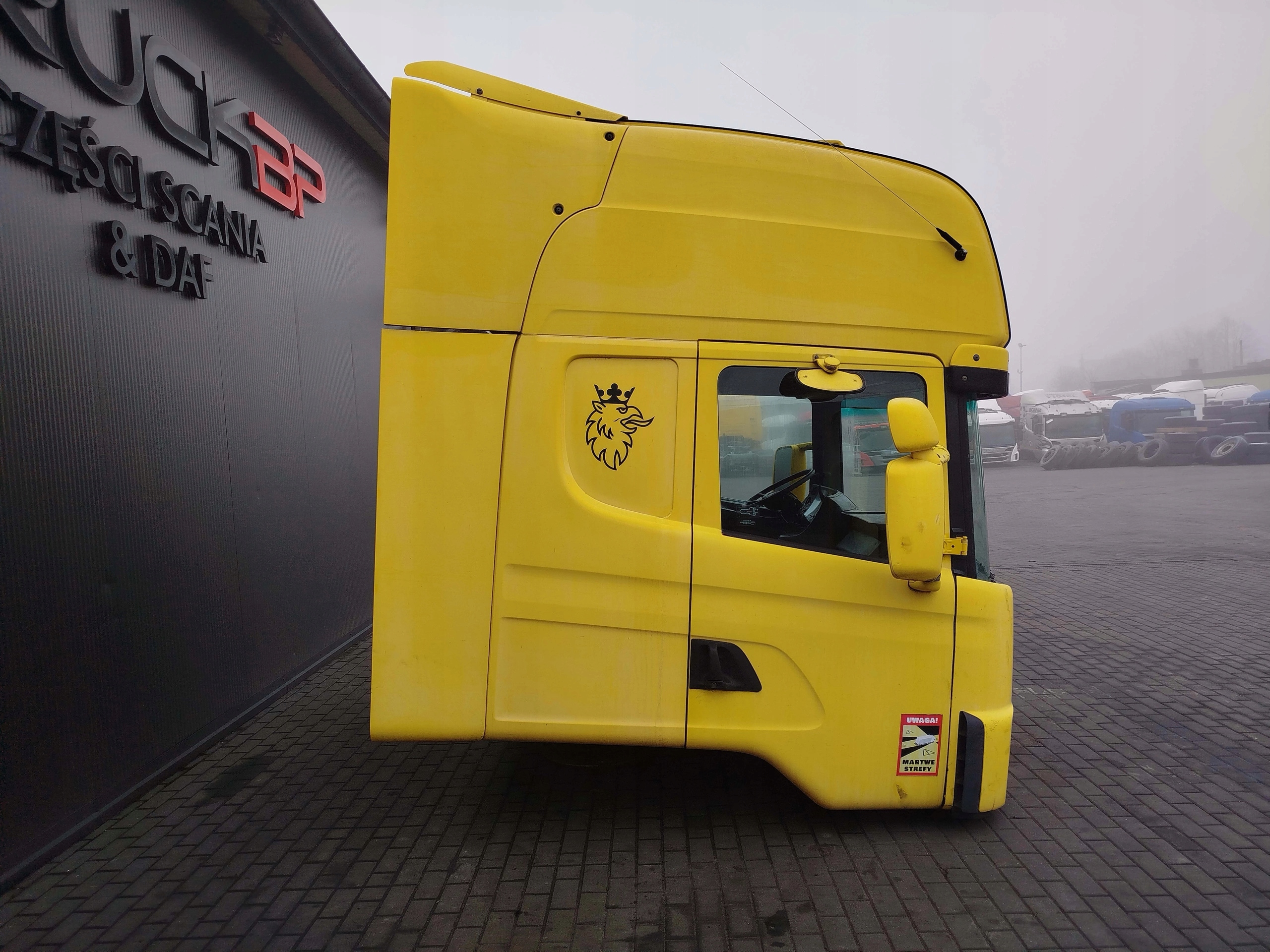 KABINA SCANIA 4 124 - obrazek 3