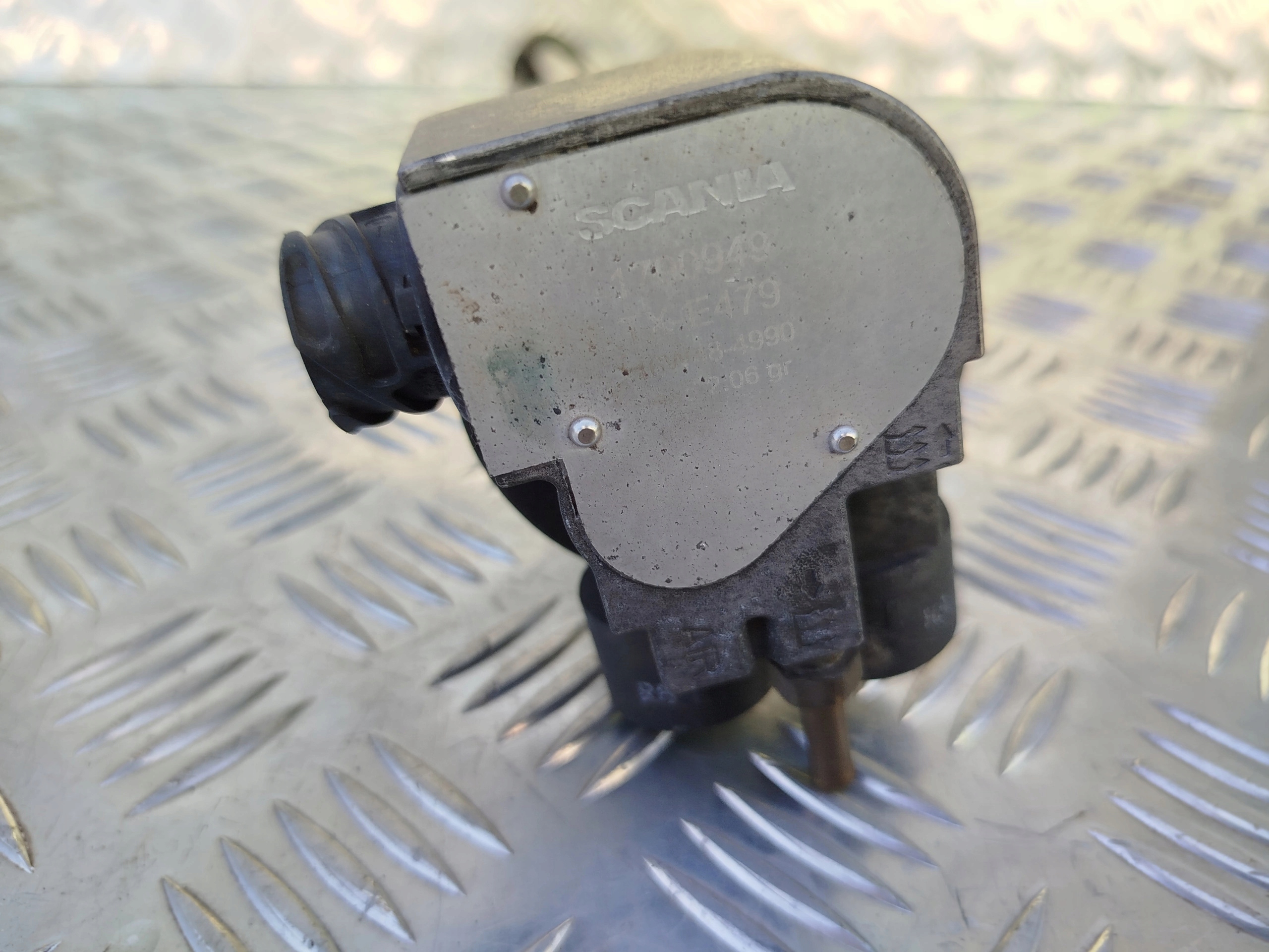 SMOK FAJKA CZUJNIK PALIWA SCANIA LOW DECK MEGA - obrazek 4