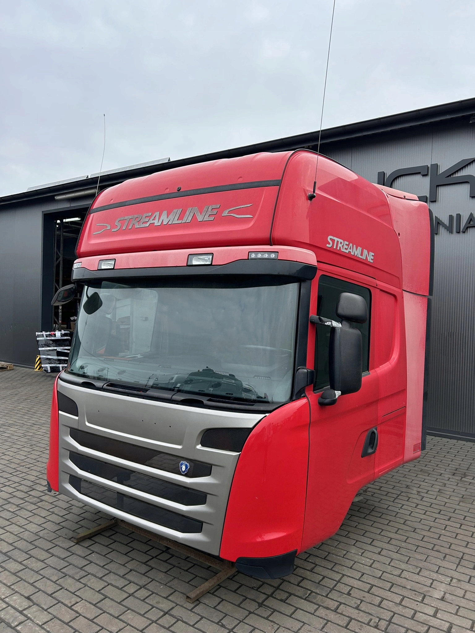 KABINA SCANIA CR19 TOPLINE XPI 2015 R - obrazek 2