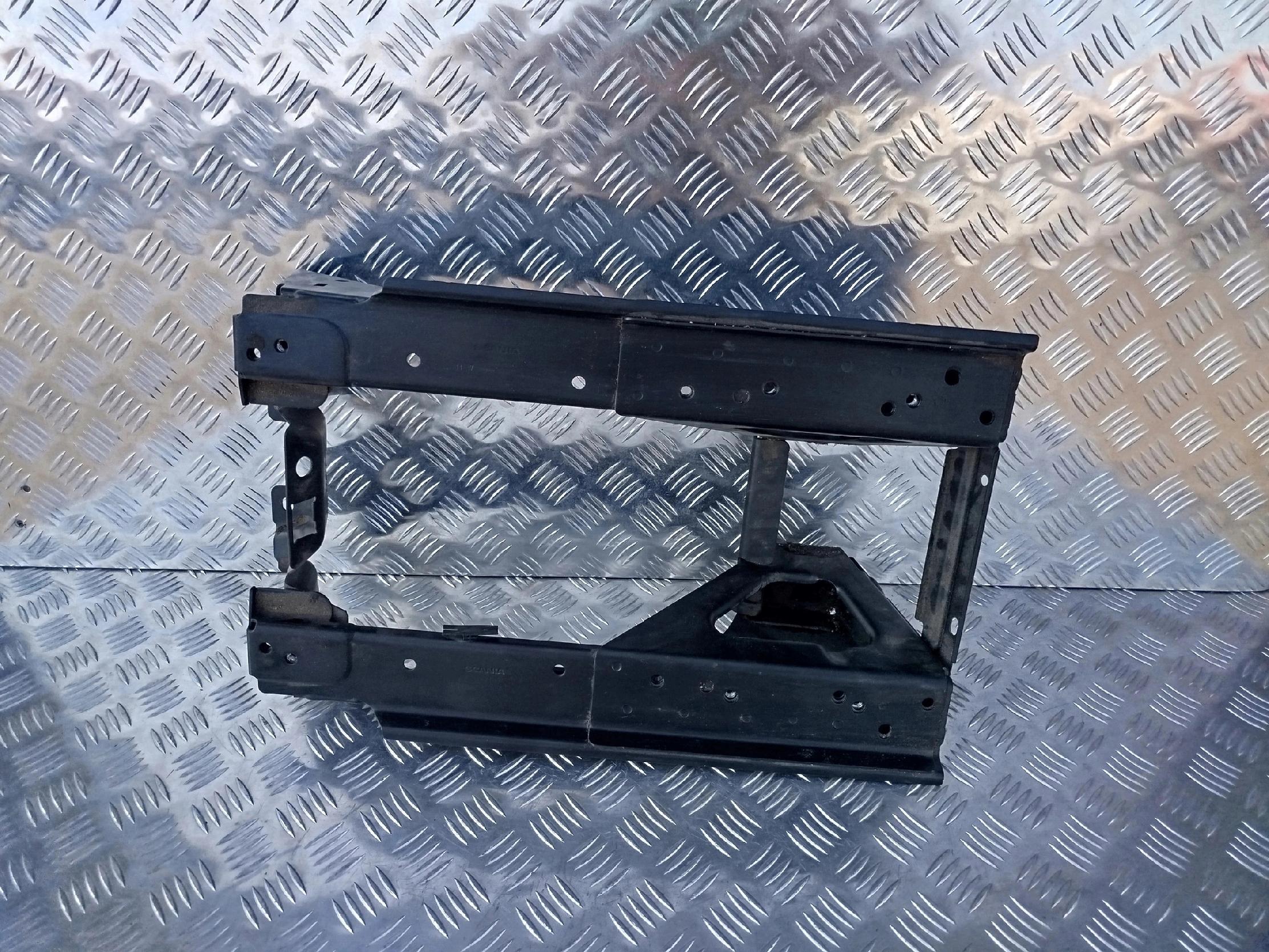 PODSTAWA FOTELA LEWA SCANIA STREAMLINE - obrazek 2