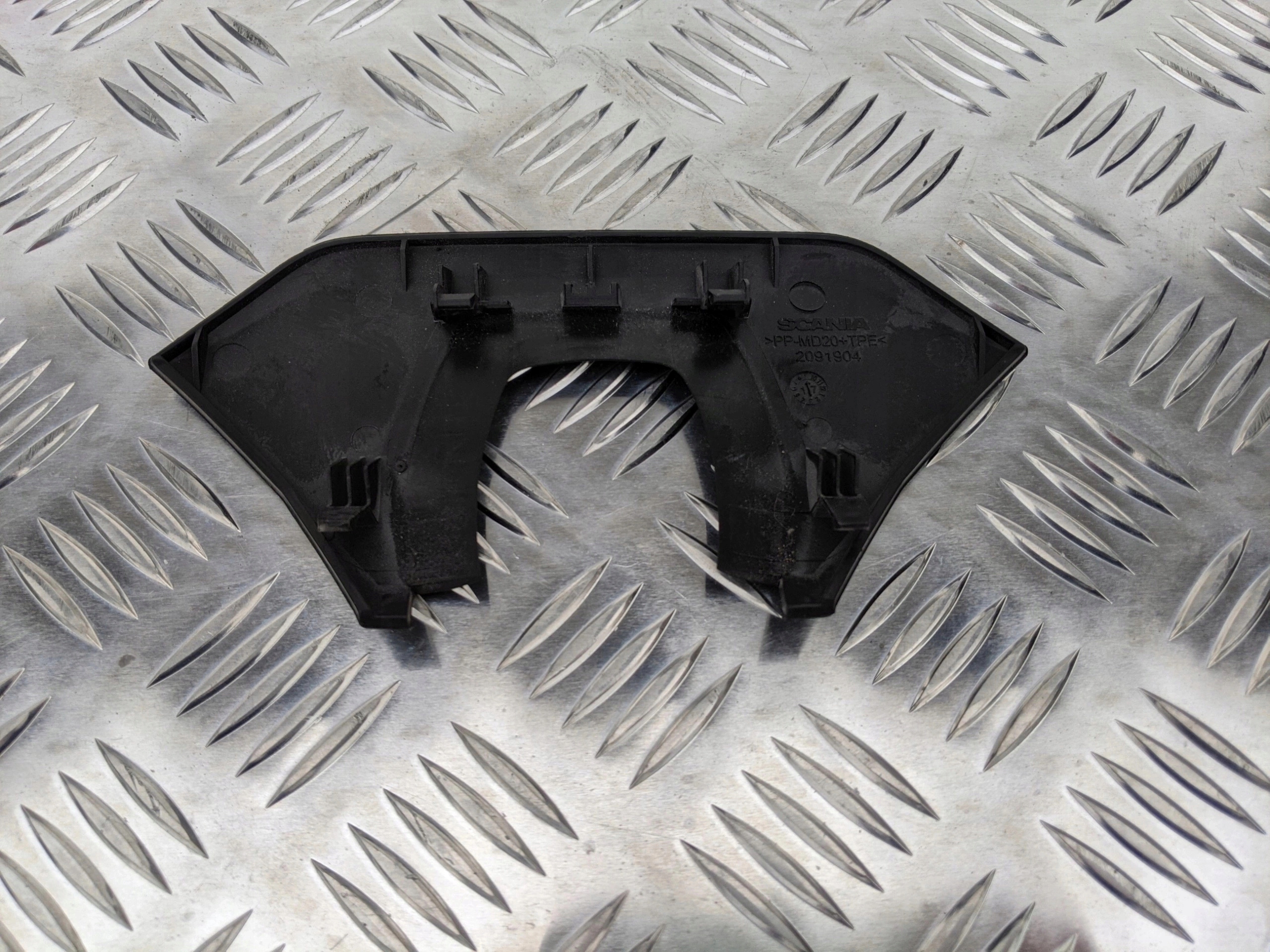 POKRYWA OSŁONA ZAŚLEPKA SCANIA NTG - obrazek 2