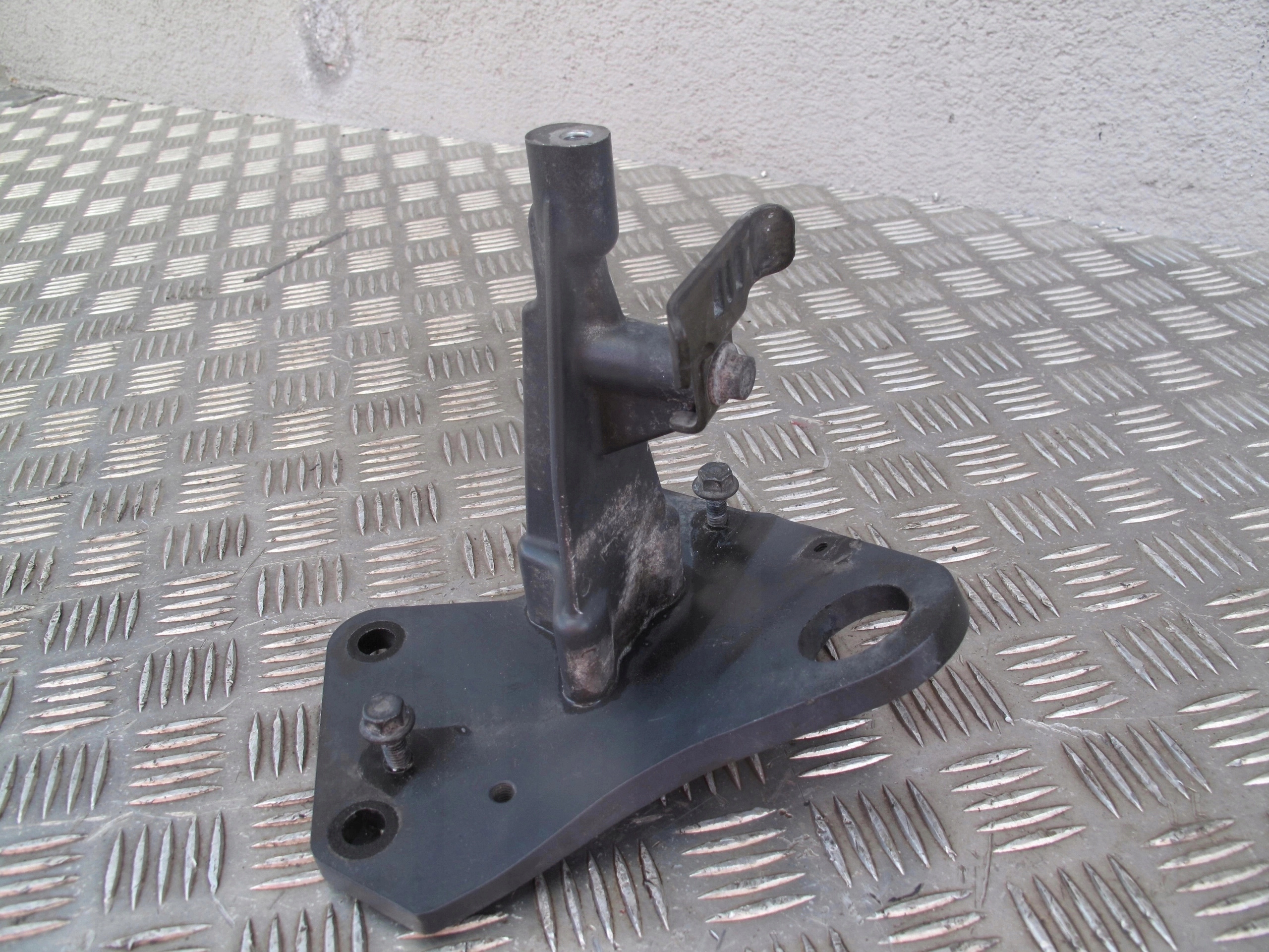 MOCOWANIE WSPORNIK WISKOZY SCANIA NTG - obrazek 2