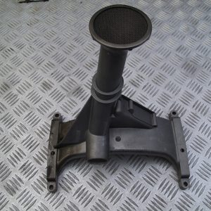 SMOK OLEJU SCANIA 4 R HPI