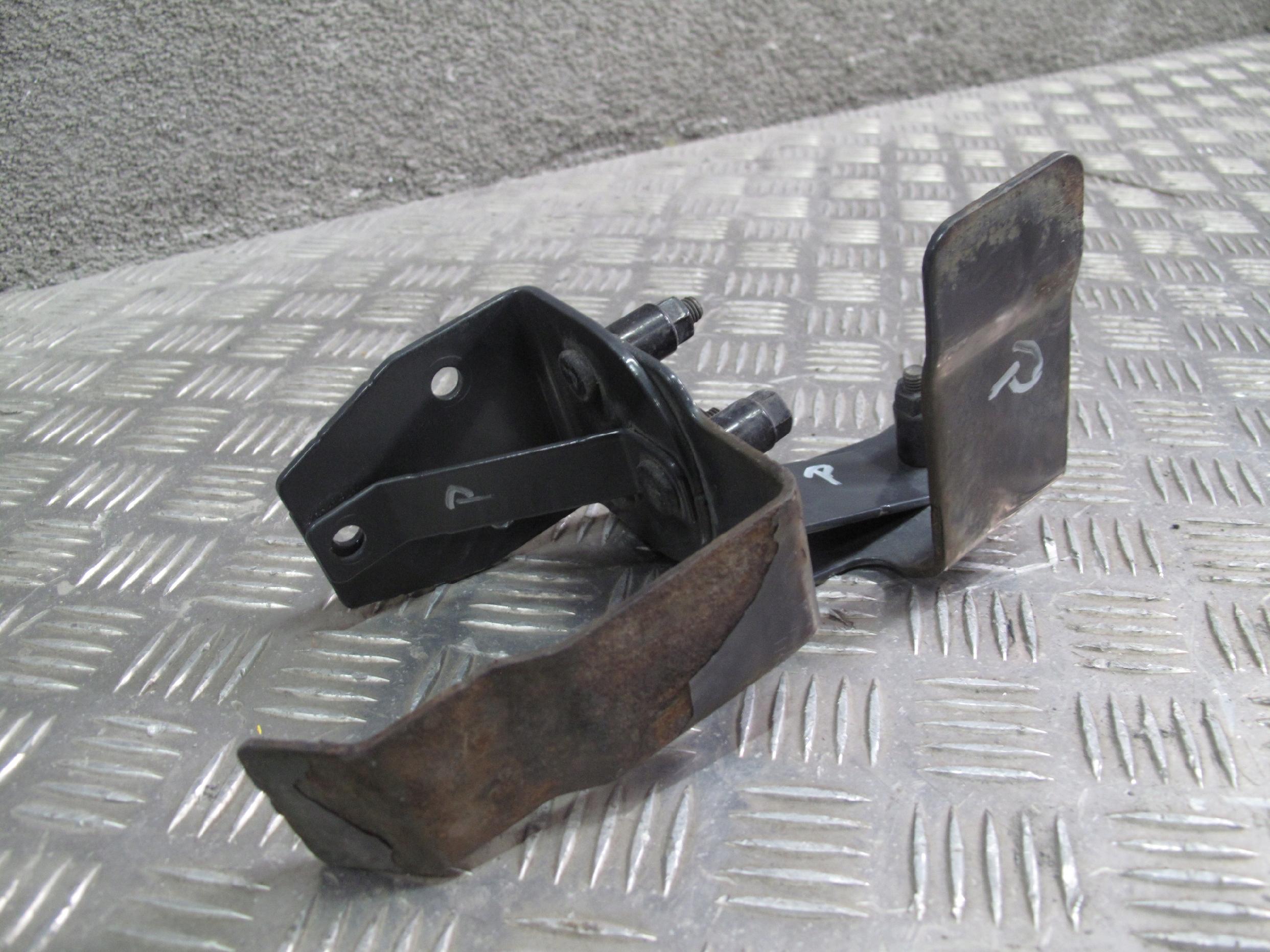 MOCOWANIE POSZYCIA STOPNICY WSPORNIK SCANIA R S - obrazek 5