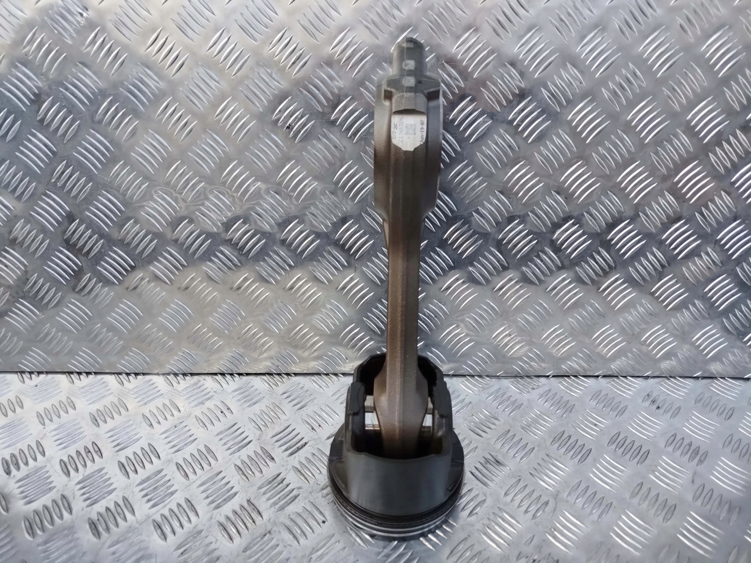 TŁOK Z KORBOWODEM SCANIA NTG 450 - obrazek 3